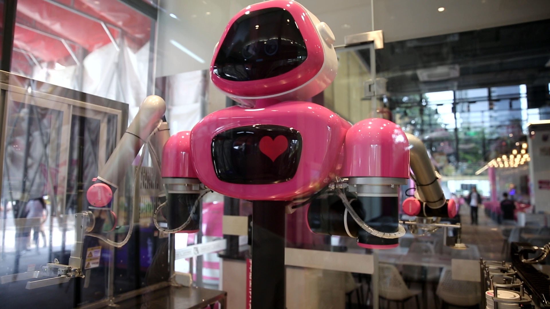 År Nøgle Gør det godt Robot restaurant: machines prepare, cook and serve all the food at eatery  in China | South China Morning Post