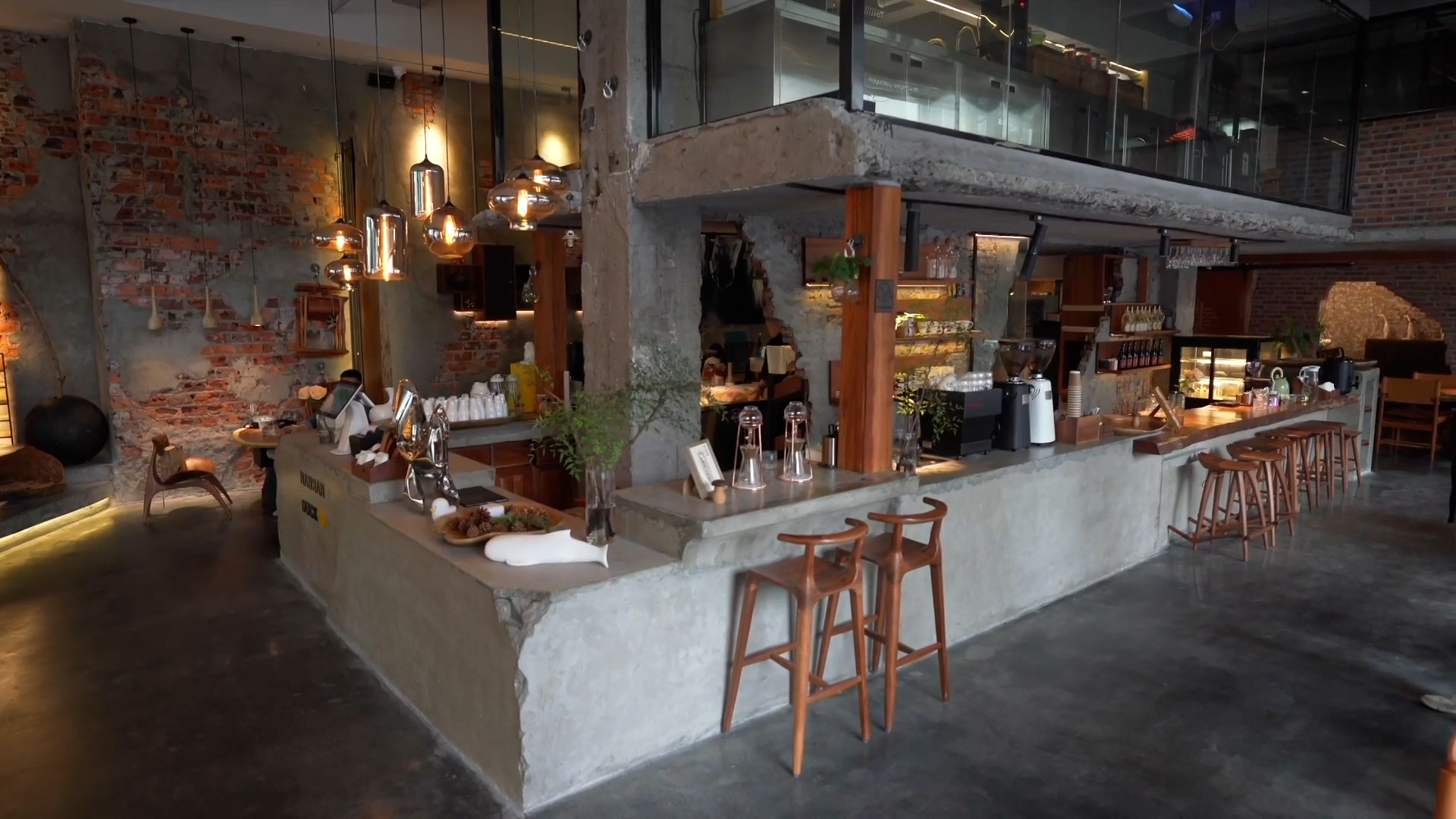 China’s controversial ‘Syrian-style’ cafes draw influencers with crumbling, ‘war zone-like’ decor