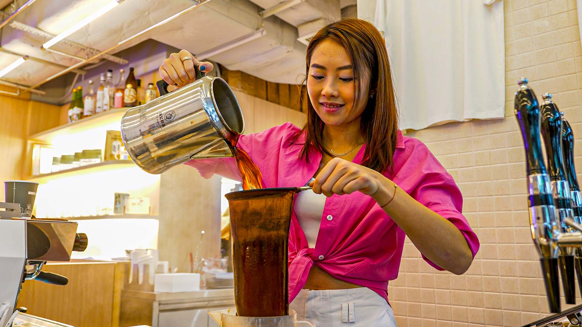 Hong Kong’s traditional milk tea goes upmarket