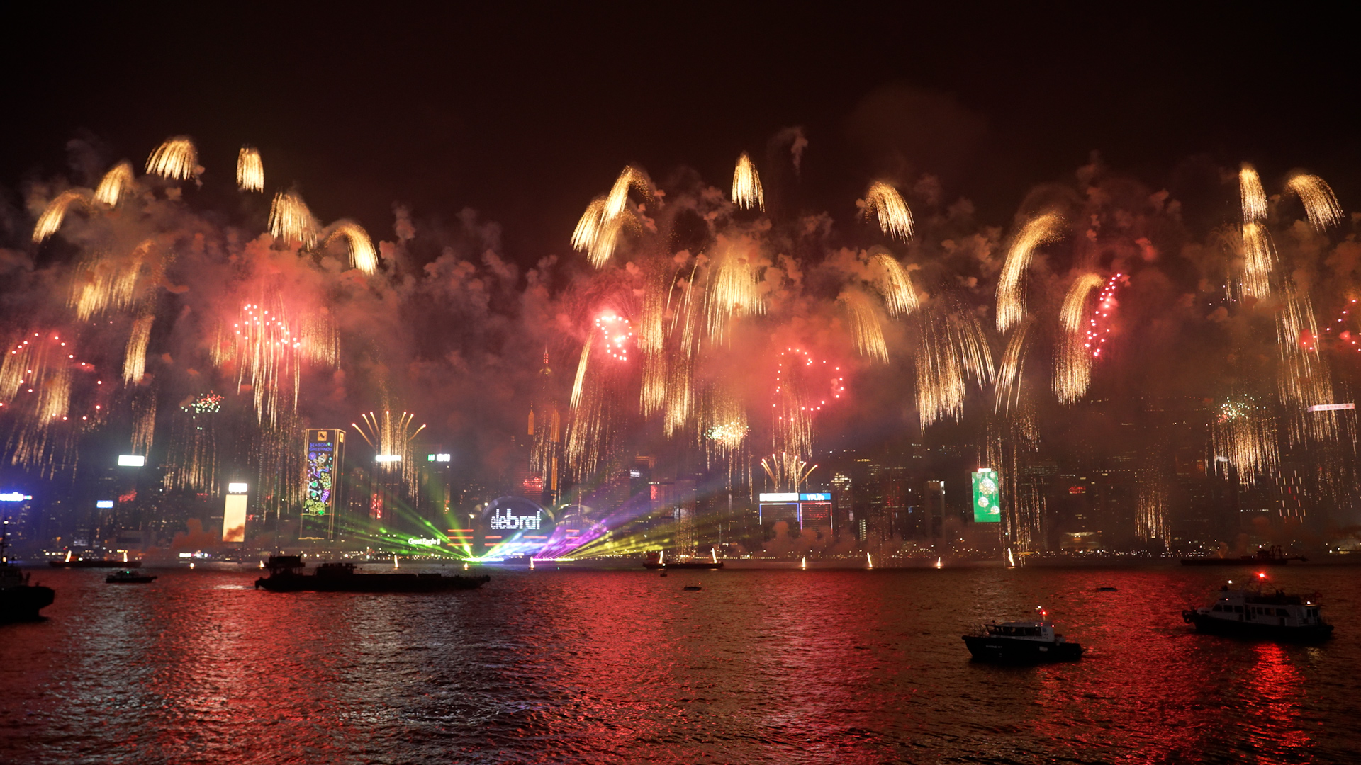 Hong Kong rings in 2025 with traditional New Year’s Eve fireworks