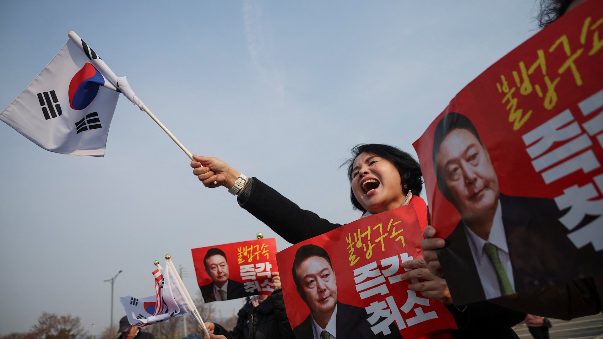 South Korean court orders release of suspended president Yoon Suk-yeol