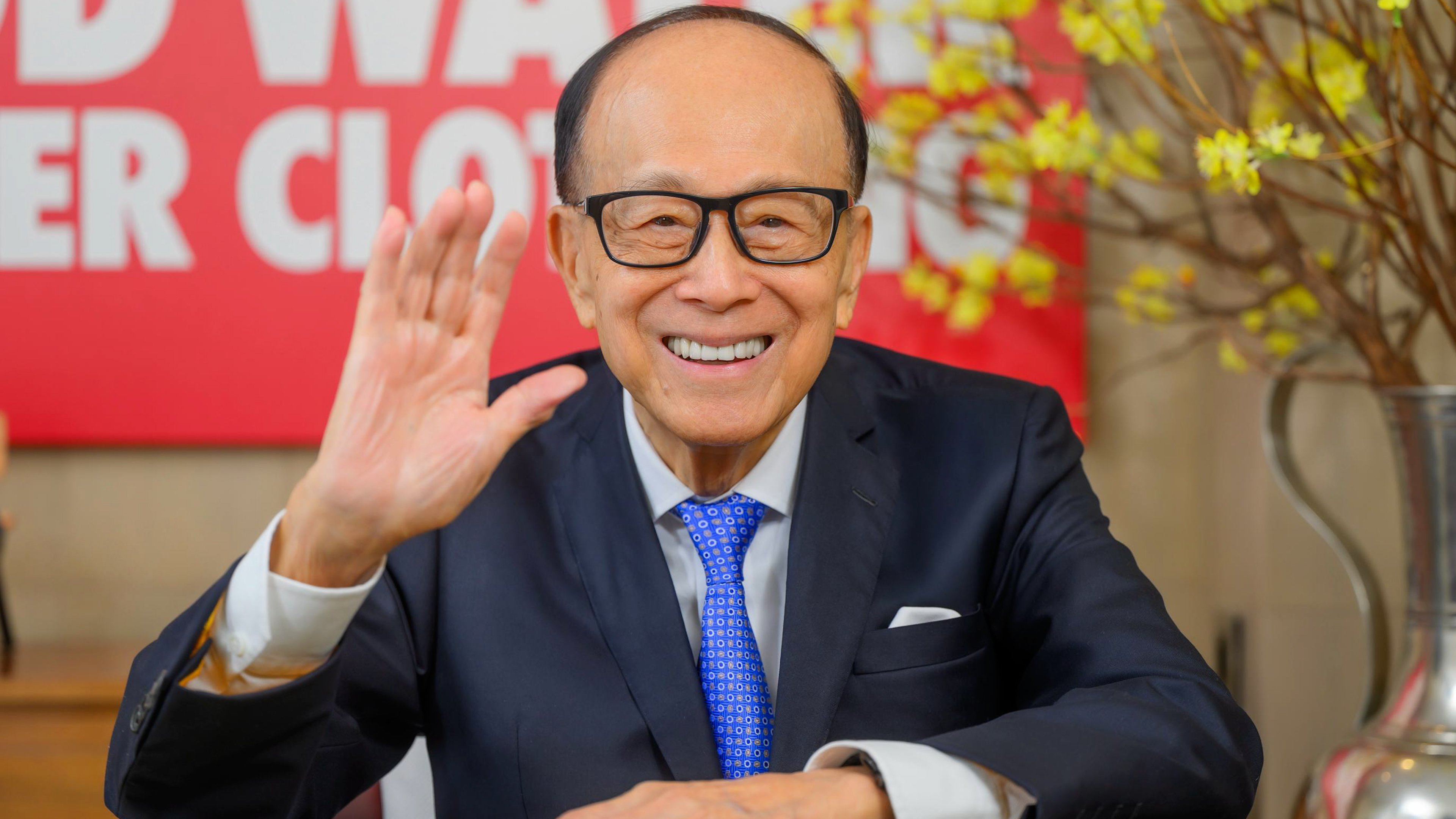 Hong Kong tycoon Li Ka Shing makes rare video appearance