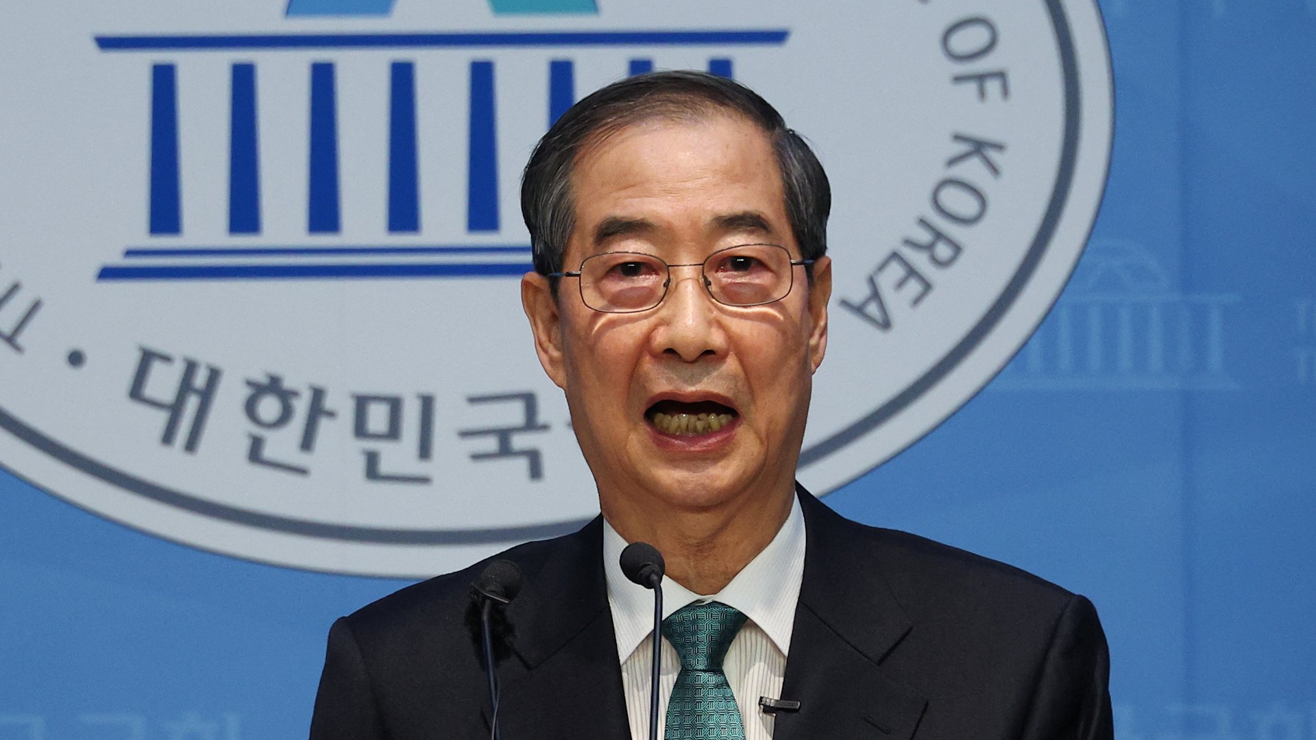 South Korean acting president announces bid for office after Supreme Court overturns front runner’s