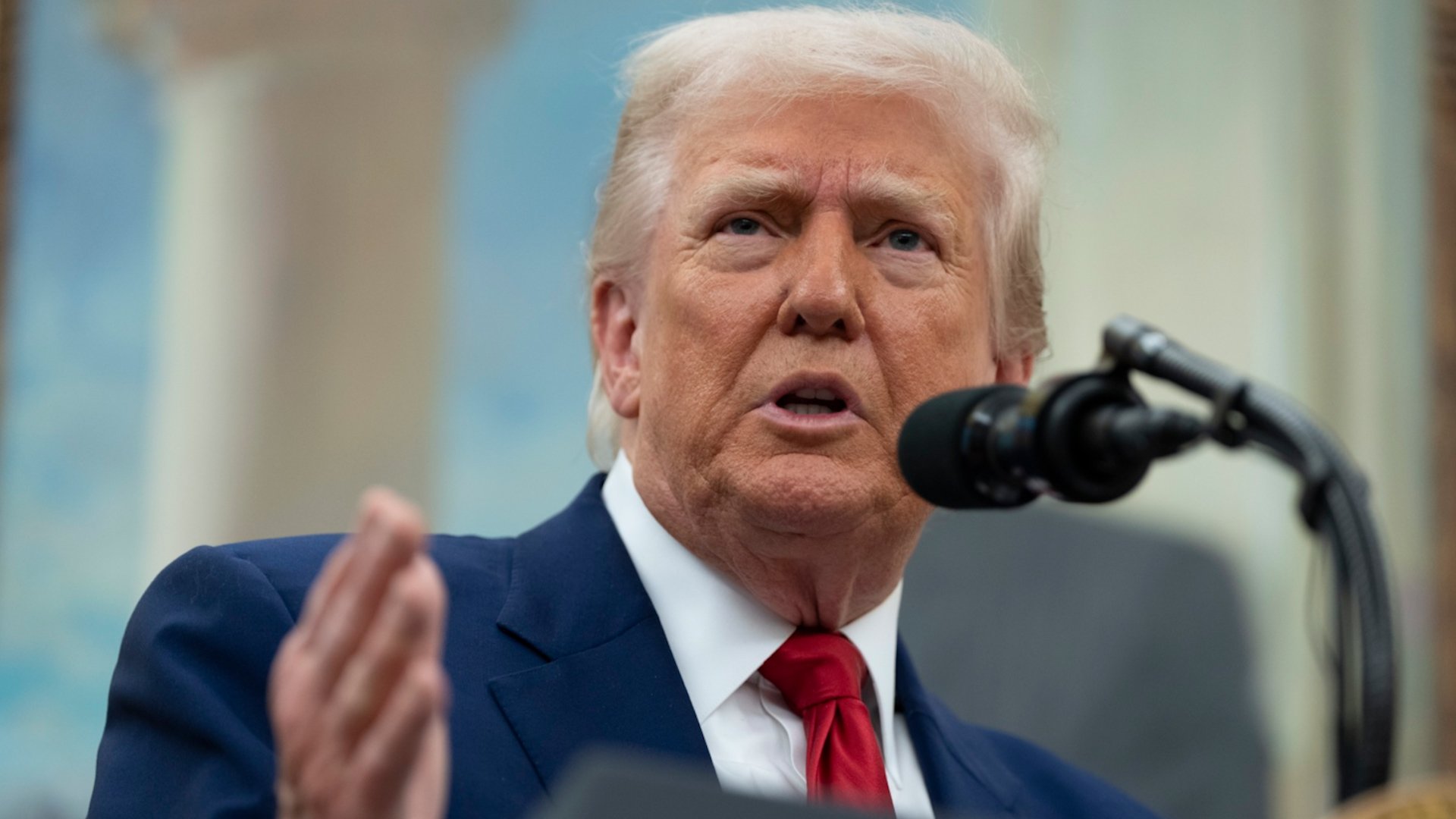 US appeals court allows Donald Trump’s tariffs to stay in effect
