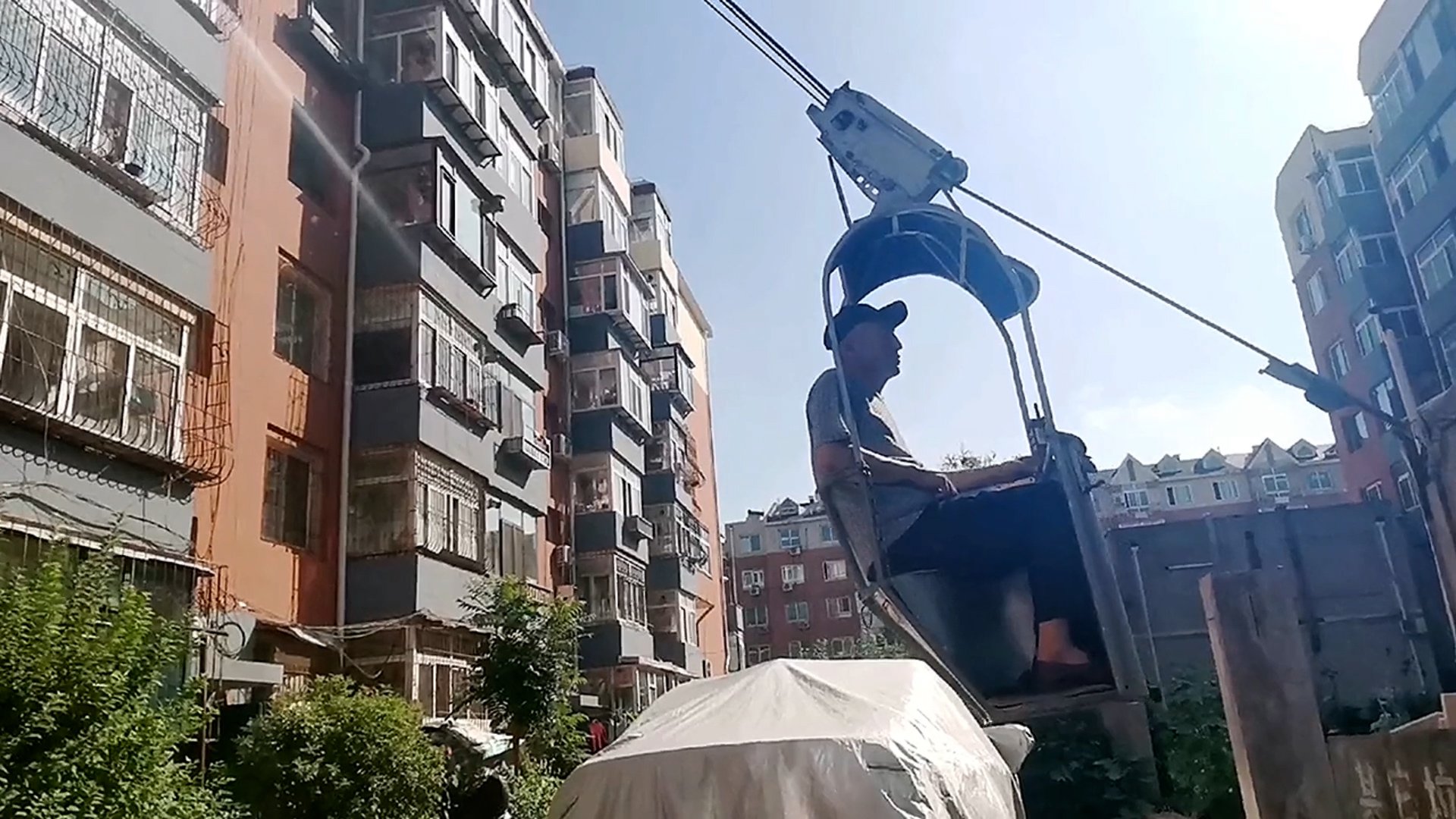 Tired of stairs, Chinese man builds DIY lift but is later forced to remove it