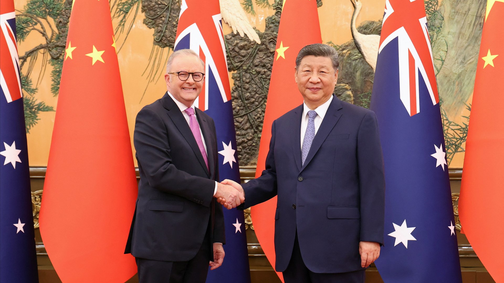 Leaders' meeting sees Australia and China call for increased dialogue and cooperation