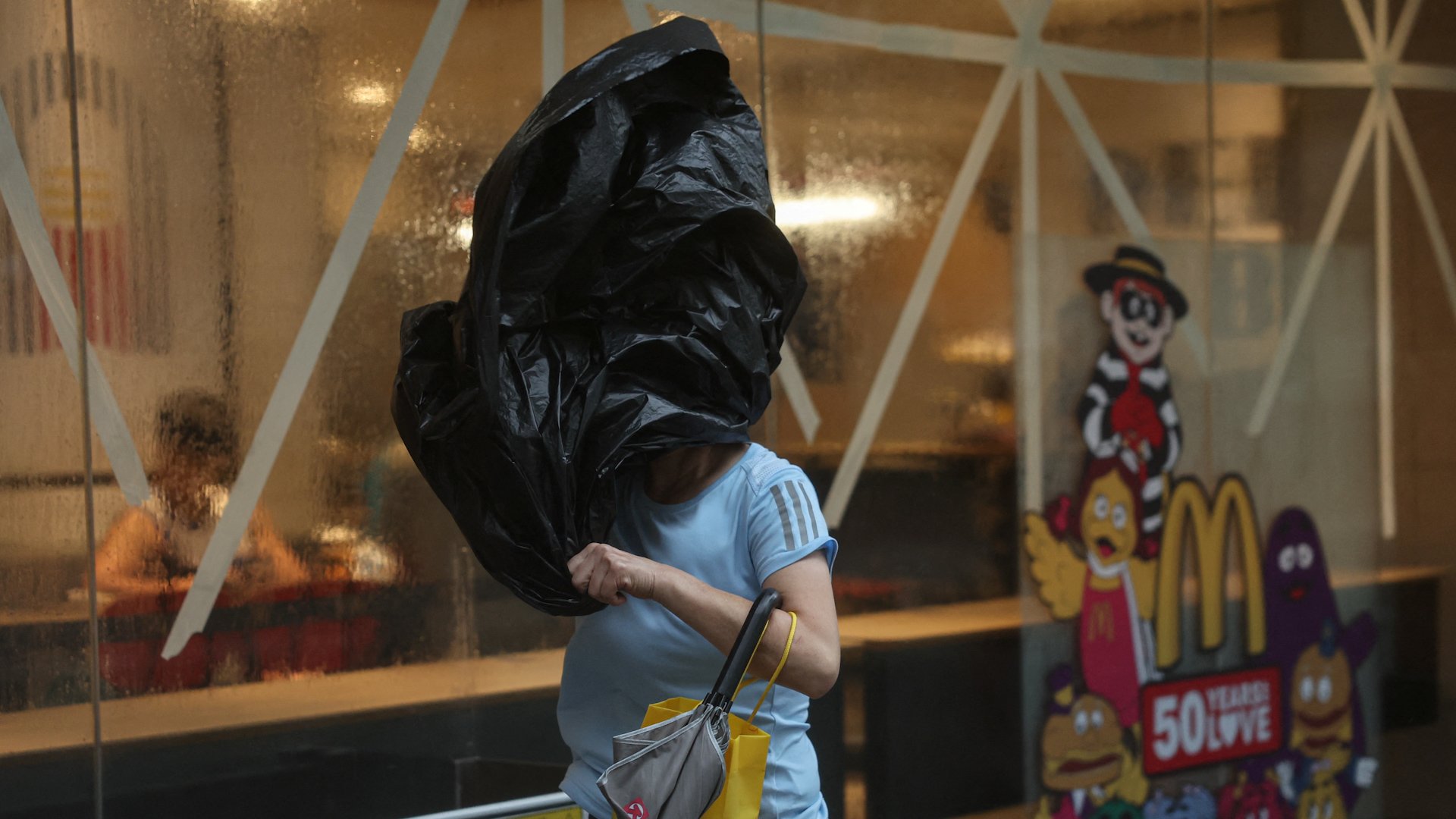 Typhoon Wipha: Hong Kong emerges with dozens hurt, tens of thousands of travellers frustrated
