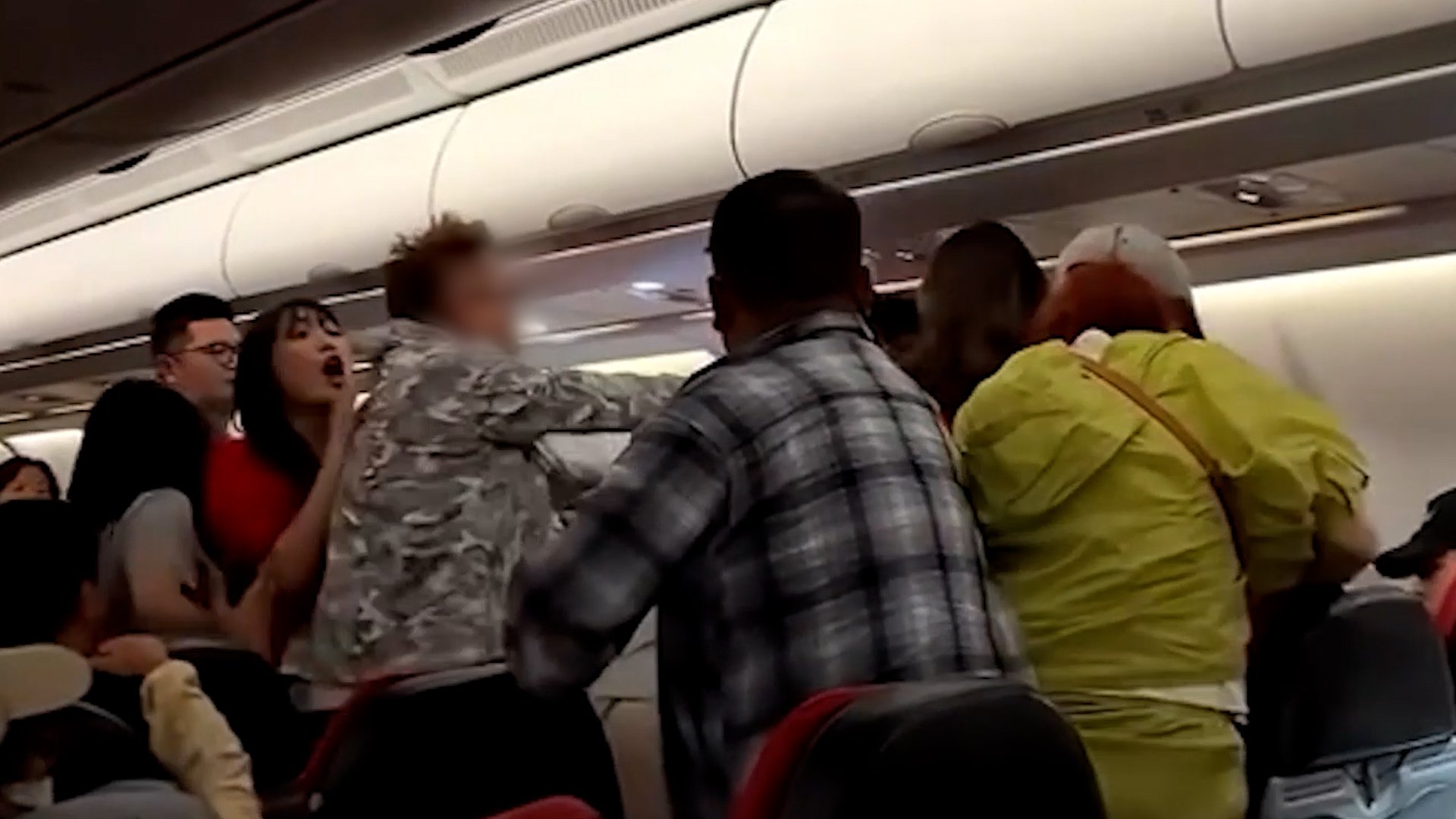 Chinese passengers arrested for fighting on plane