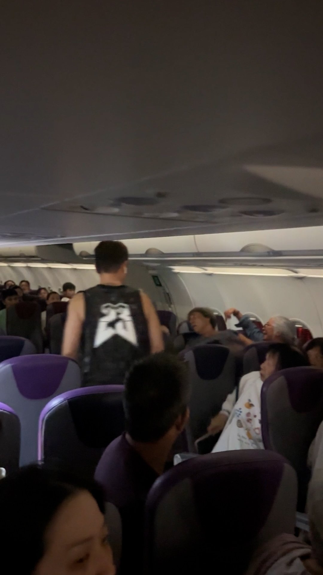 Conditions, social media blamed for more fights aboard Hong Kong flights