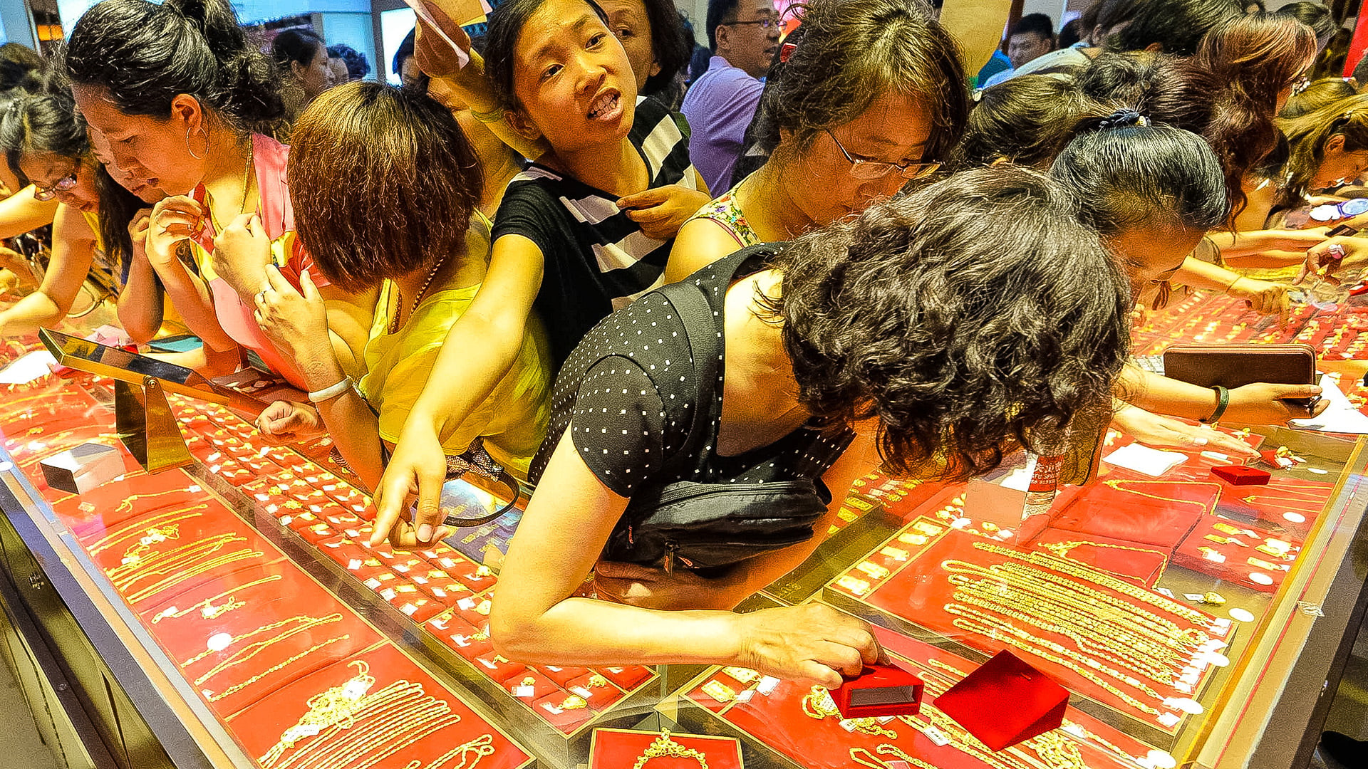 How geopolitics is fuelling the rise of gold scams in China