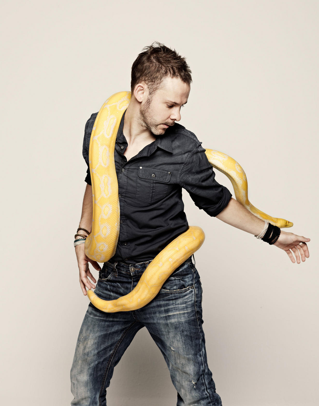 ulv Måske for ikke at nævne Lord of the Rings star Dominic Monaghan follows his wild dreams in his  nature TV show Wild Things - YP | South China Morning Post