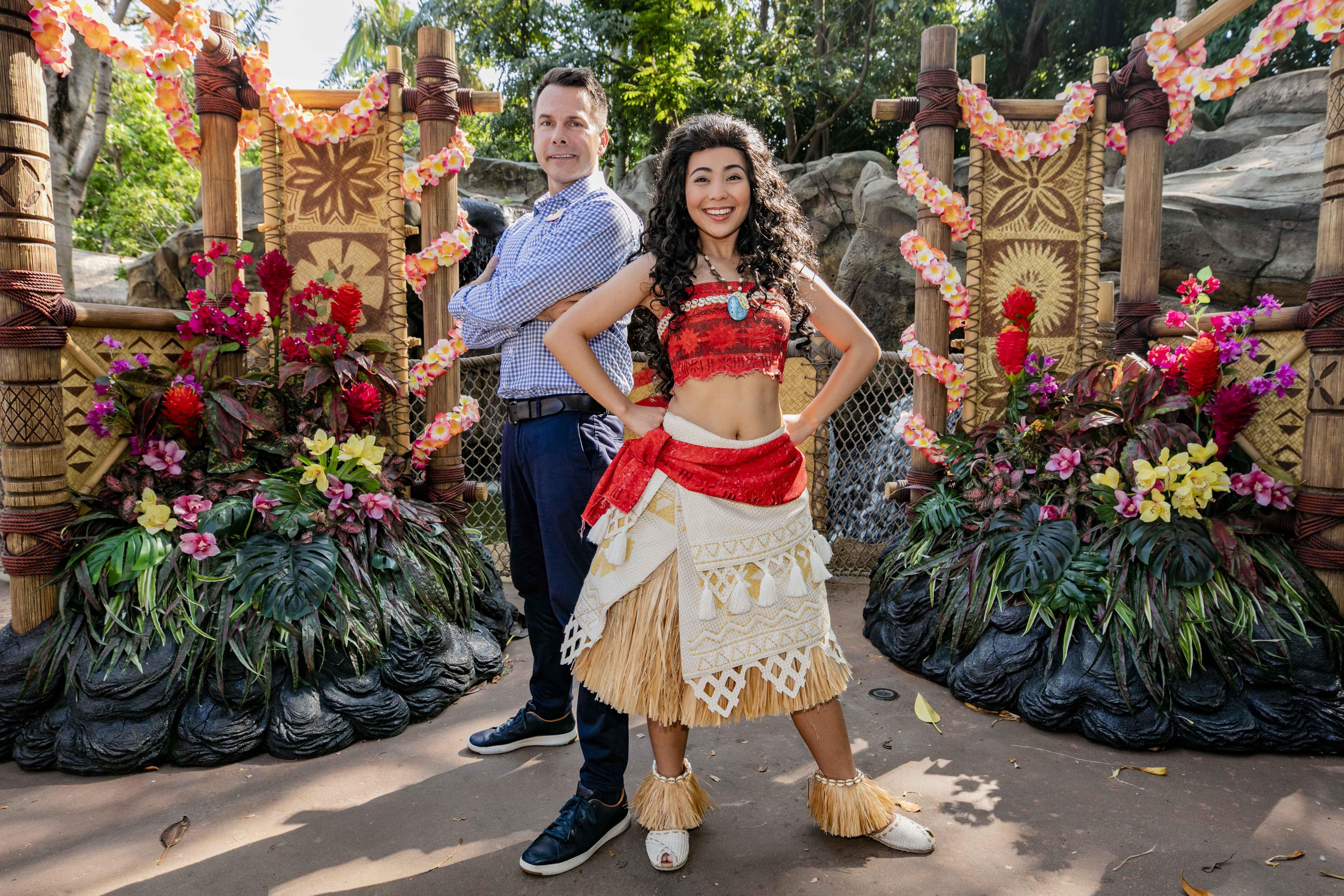 moana costume disneyland