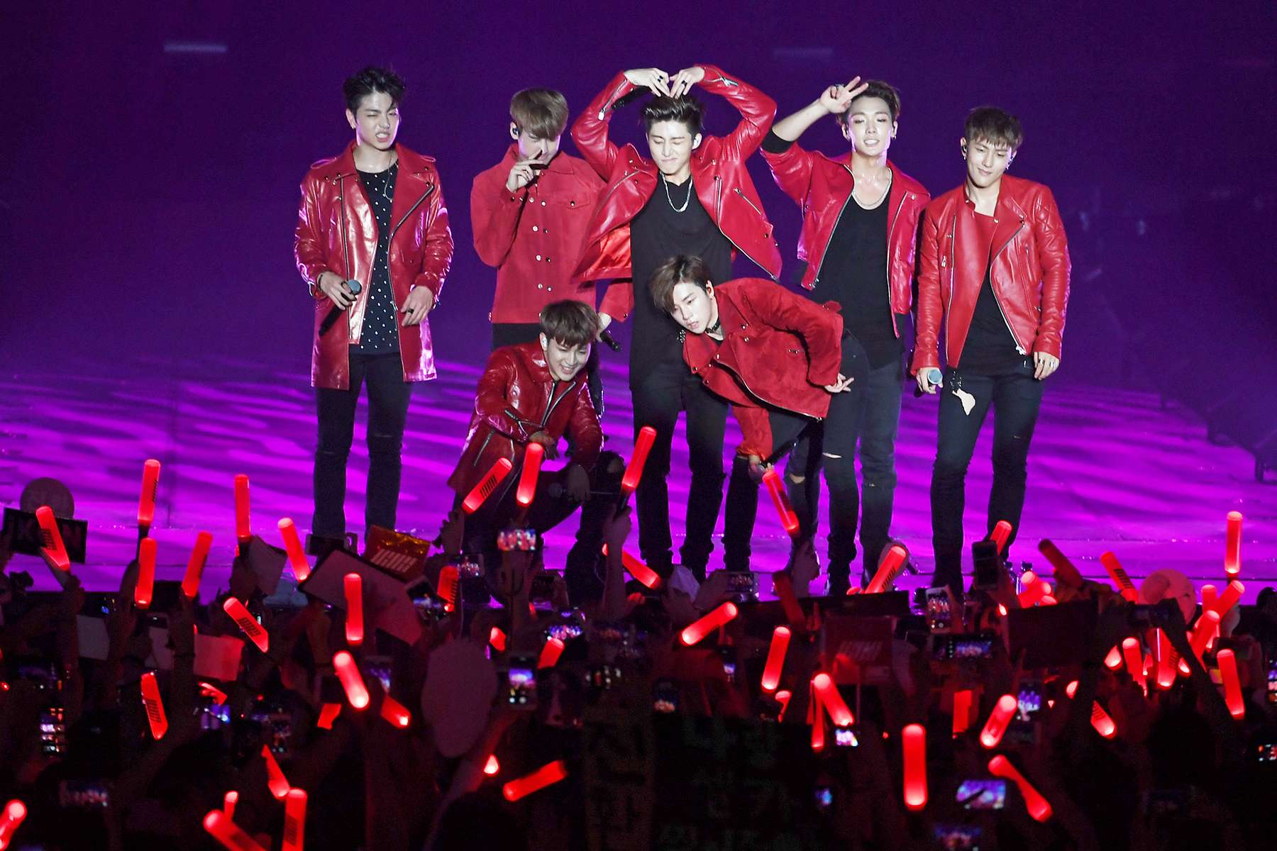 iKonic show from K-pop rookies iKon at the the AsiaWorld