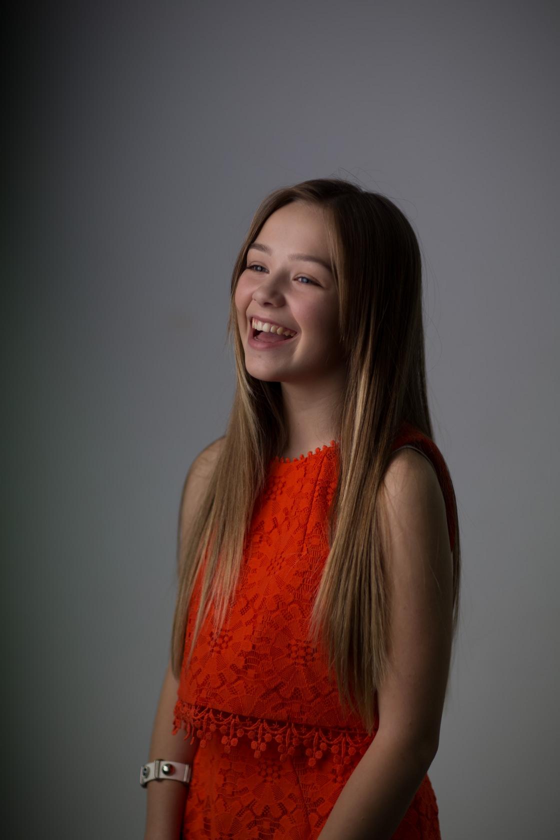 Connie Talbot is just a normal teenager  with 710,000   subscribers - YP