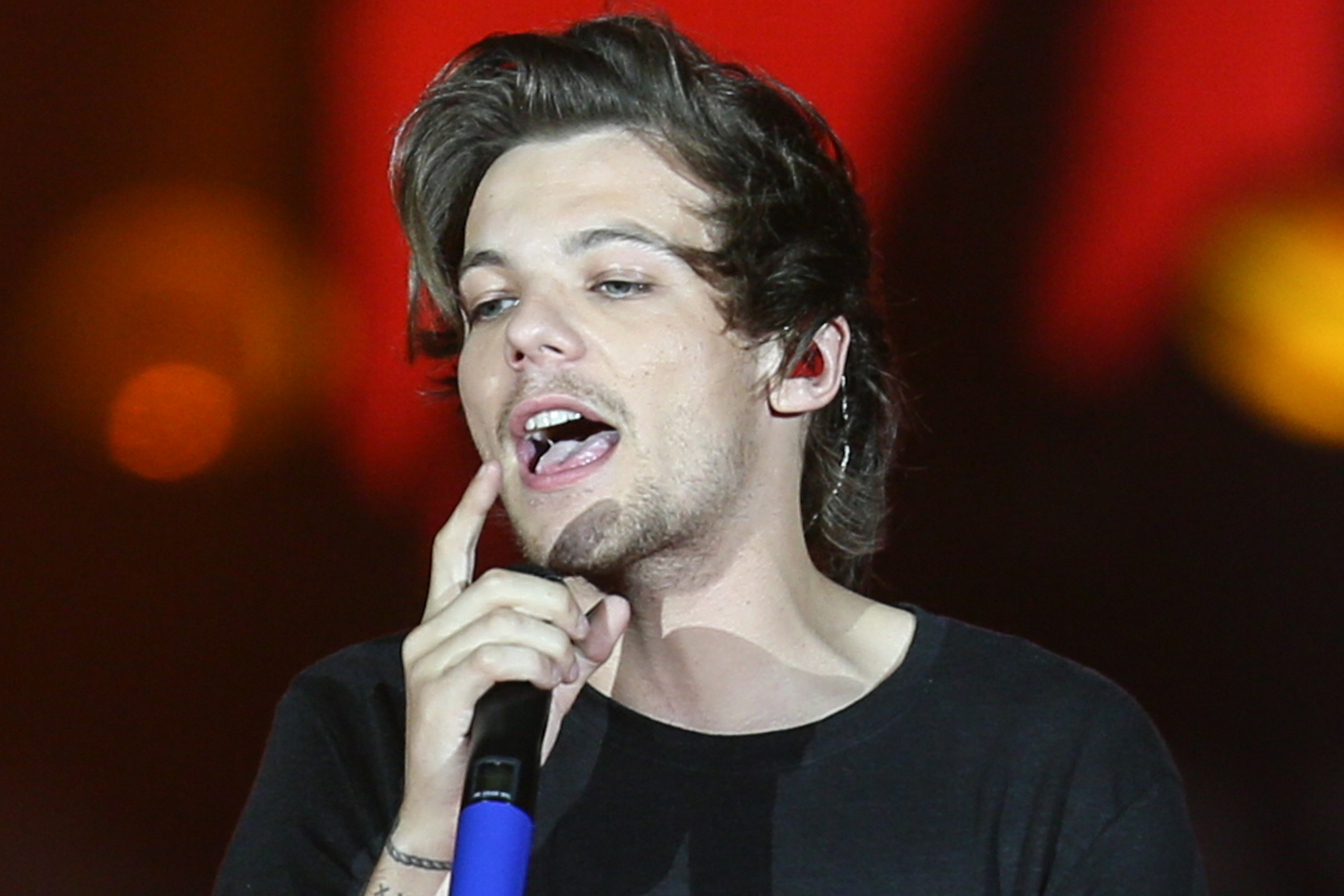 One Direction's Louis Tomlinson Is Going to Be a Father