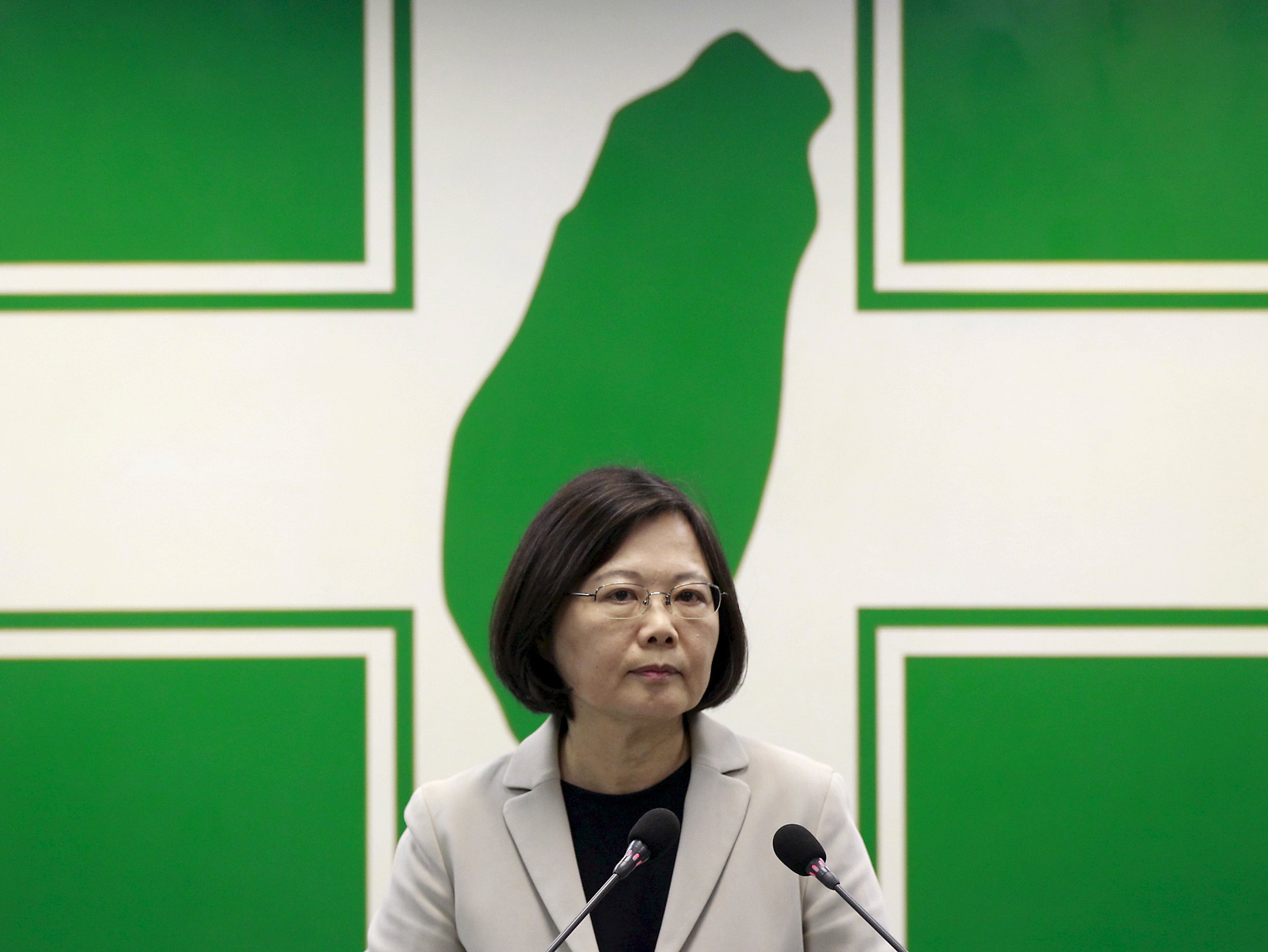 Taiwan's main opposition Democratic Progressive Party (DPP) Chairperson Tsai Ing-wen gives a speech before their central standing committee in Taipei, Taiwan, in this November 4, 2015 file photo. To match TAIWAN-CHINA/ REUTERS/Pichi Chuang/Files