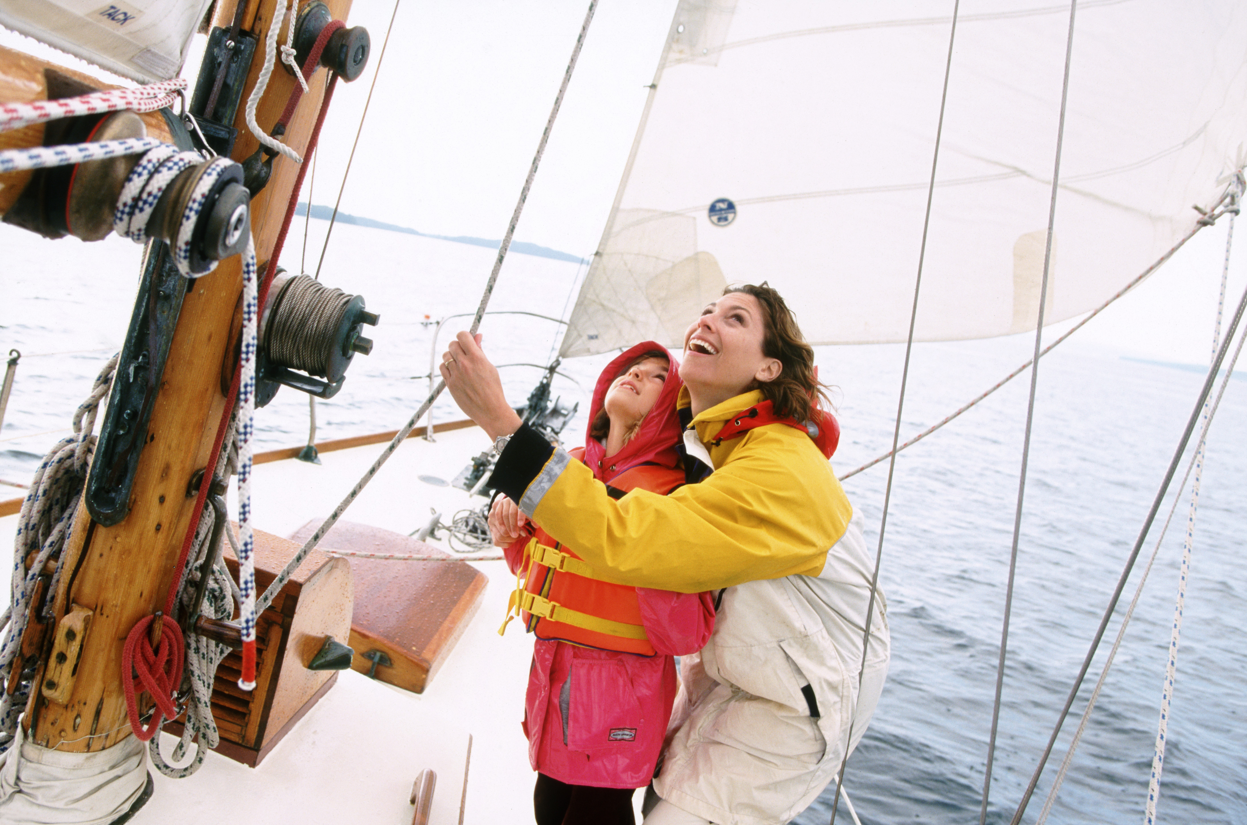 Learning to sail --- Image by © Tom Stewart/CORBIS