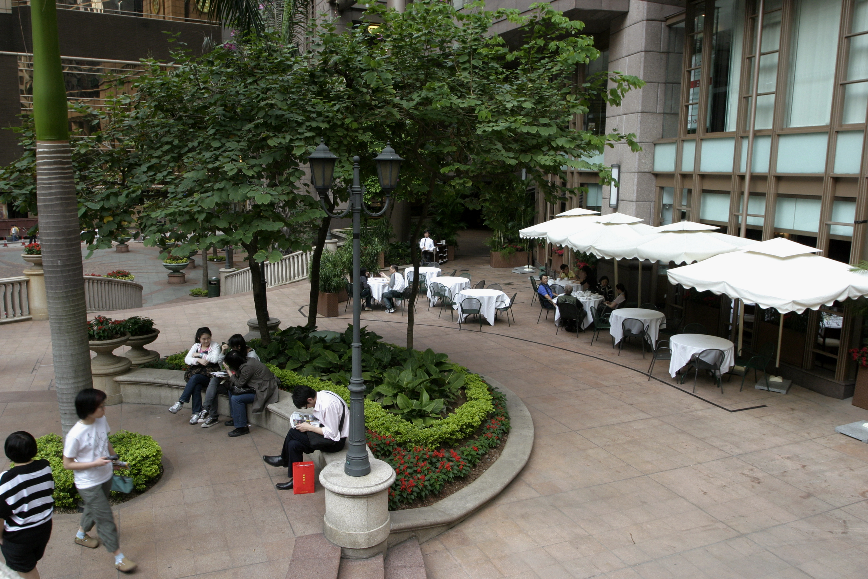 Public area at various residential and commercial development in Hong Kong. 29MAR08. Picture shows an open space for public at Grand Millennium Plaza, Central.