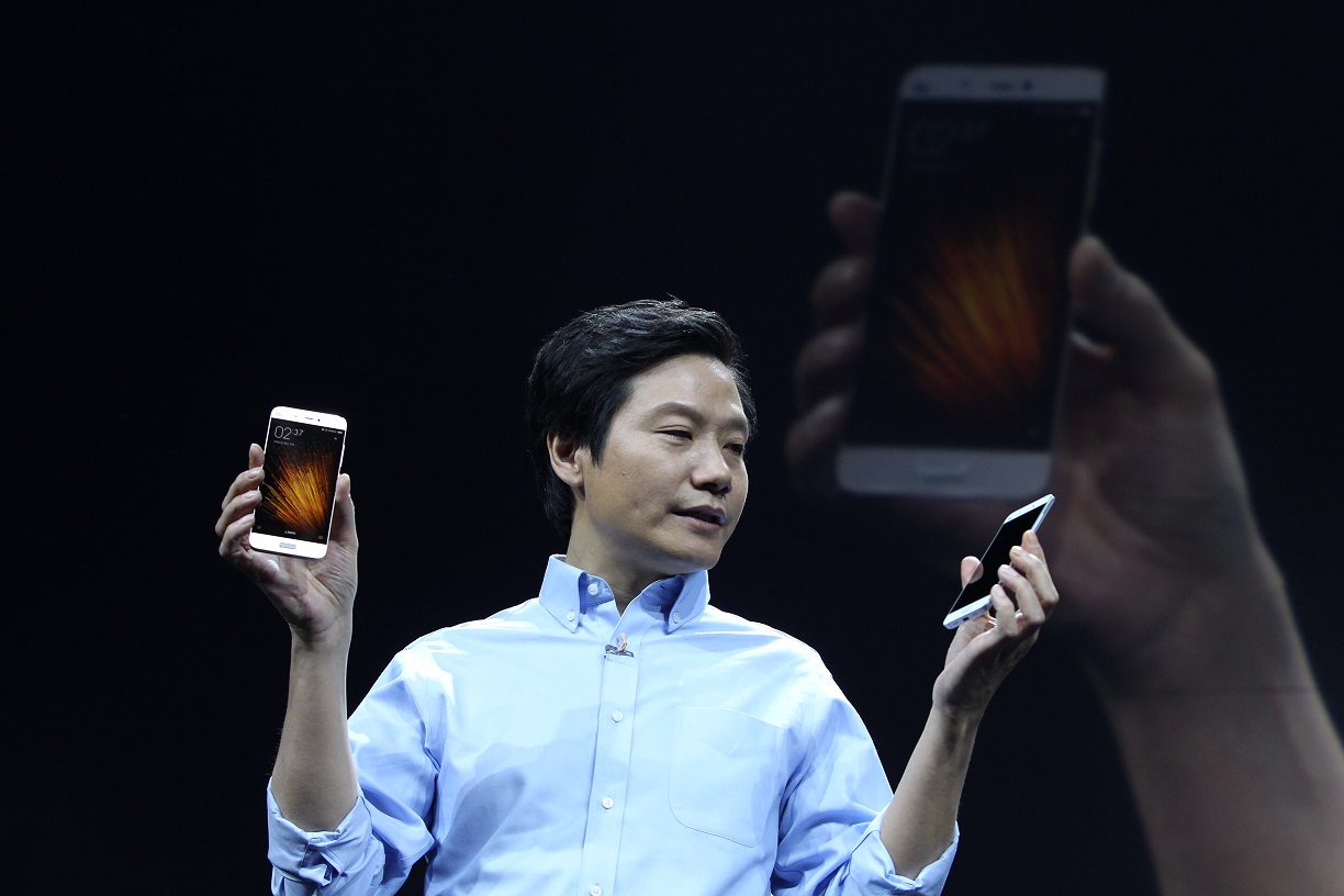 Xiaomi CEO Lei Jun unveils the new Mi 5 at an event in Beijing today. The phone was also showcased at the Mobile World Congress in Barcelona. Photo: Simon Song