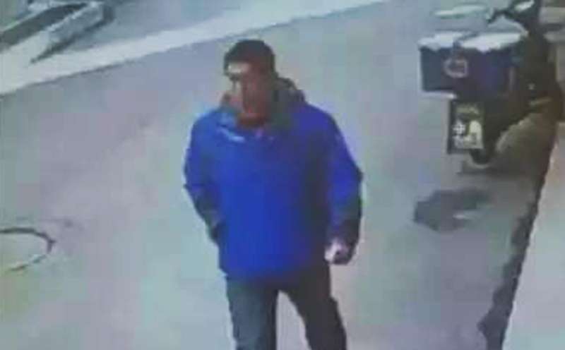 A CCTV photograph taken in the city of Chifeng, in Inner Mongolia, reportedly showing Li Xiaopeng, who is a suspect in the case. Photo: Inner Mongolia Morning News