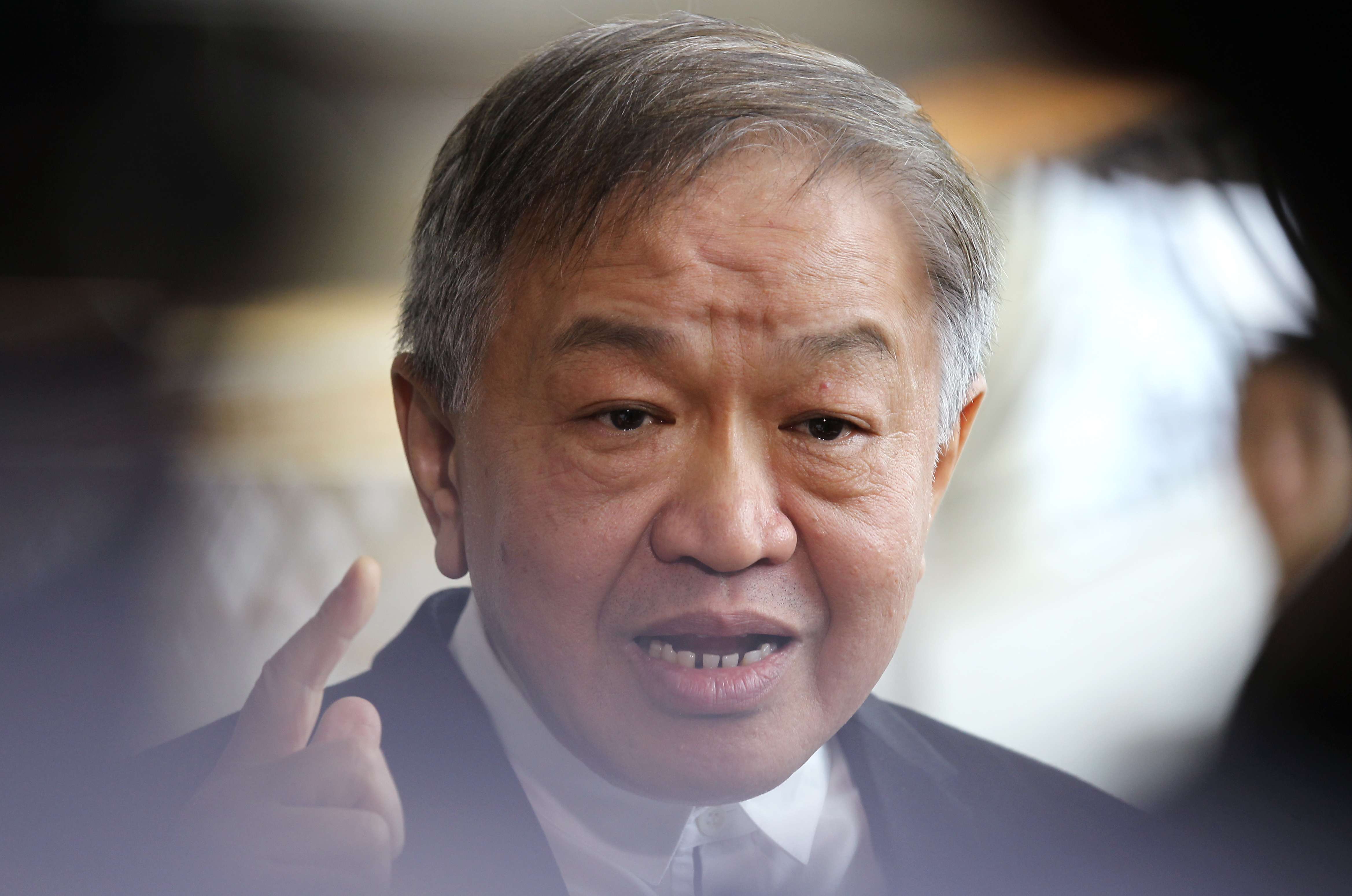 <p>Net profit of HK$7.73 billion in line with analyst estimates</p>