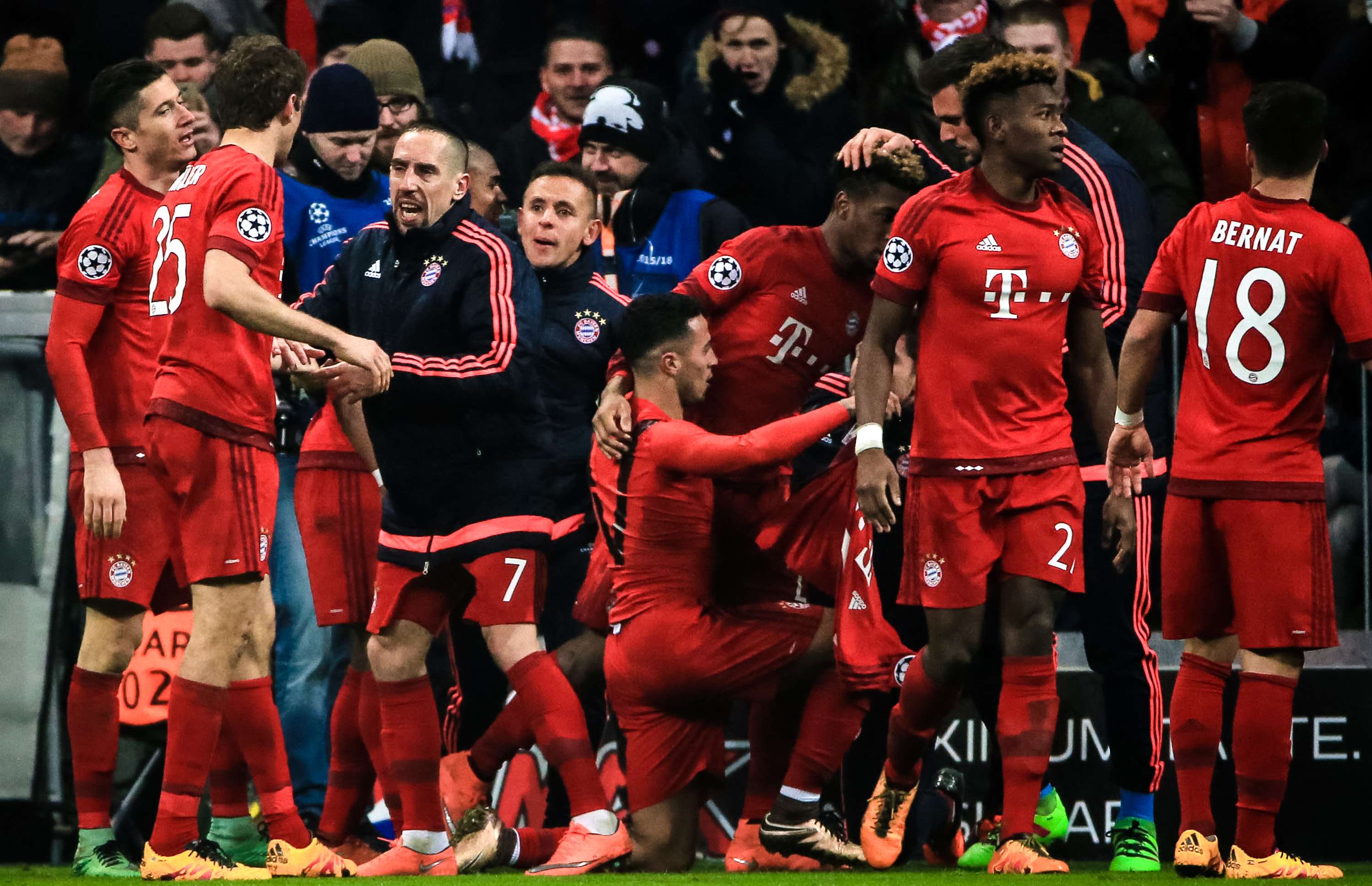 Bayern Munich players are jubilant after a late comeback sealed their progress in the Uefa Champions League. Photo: Xinhua