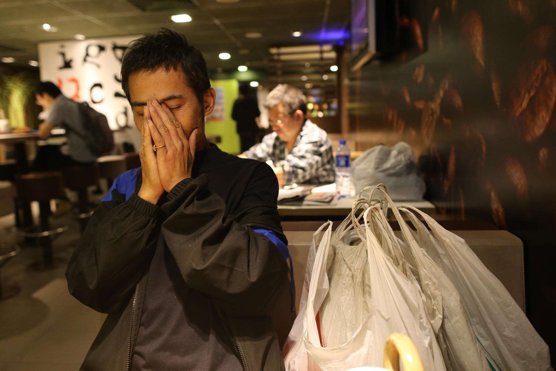 The survey found people in Hong Kong had the largest sleep deficit of the 15 surveyed locations. Photo: SCMP Pictures