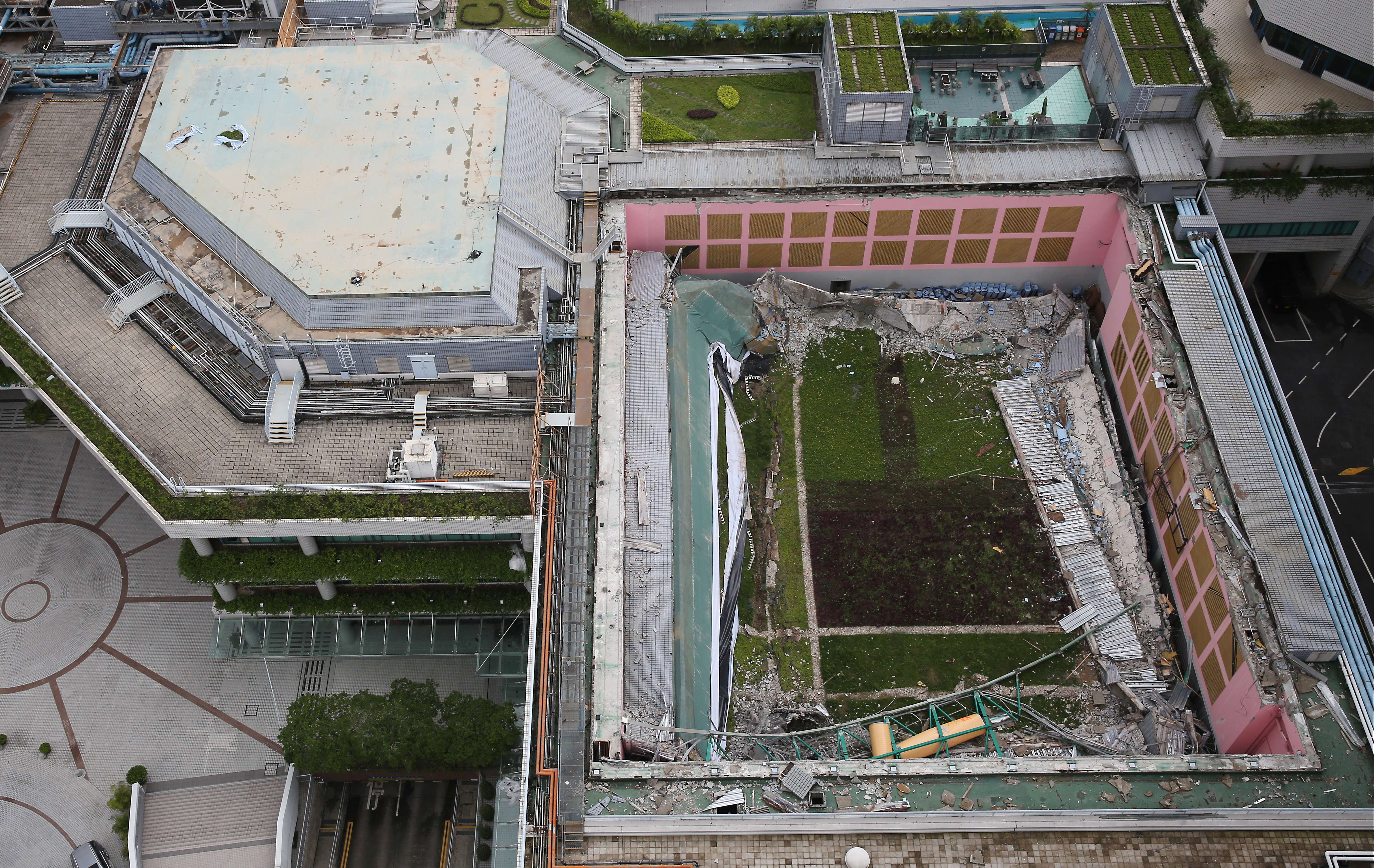 The collapsed roof at the Hu Fa Kuang sports centre at City University’s Kowloon Tong campus. Photo: Sam Tsang