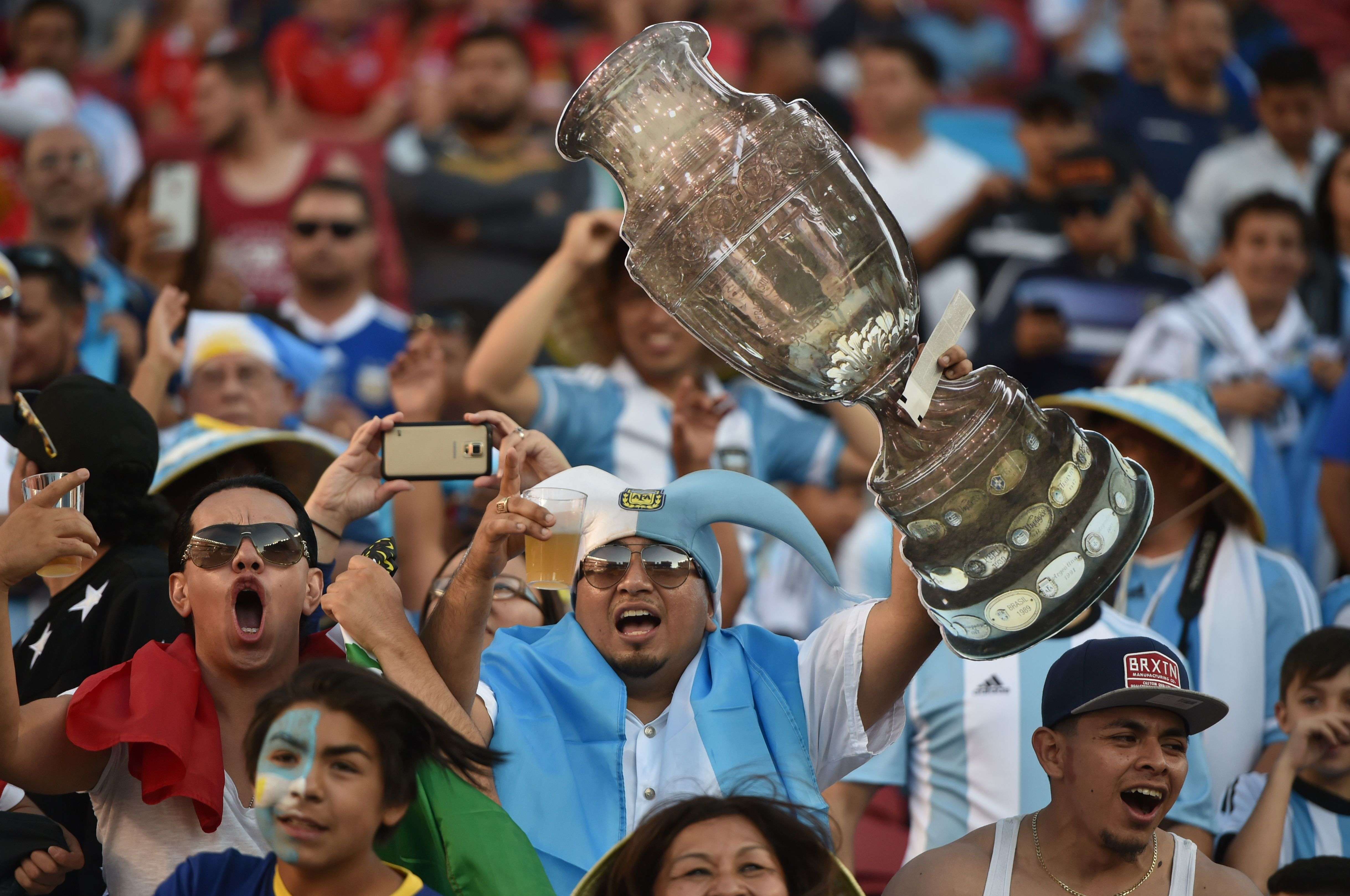Supporters of Argentina wait for the start of the Copa America Centenario football tournament match against Chile in Santa Clara, California. Photo: AFP
