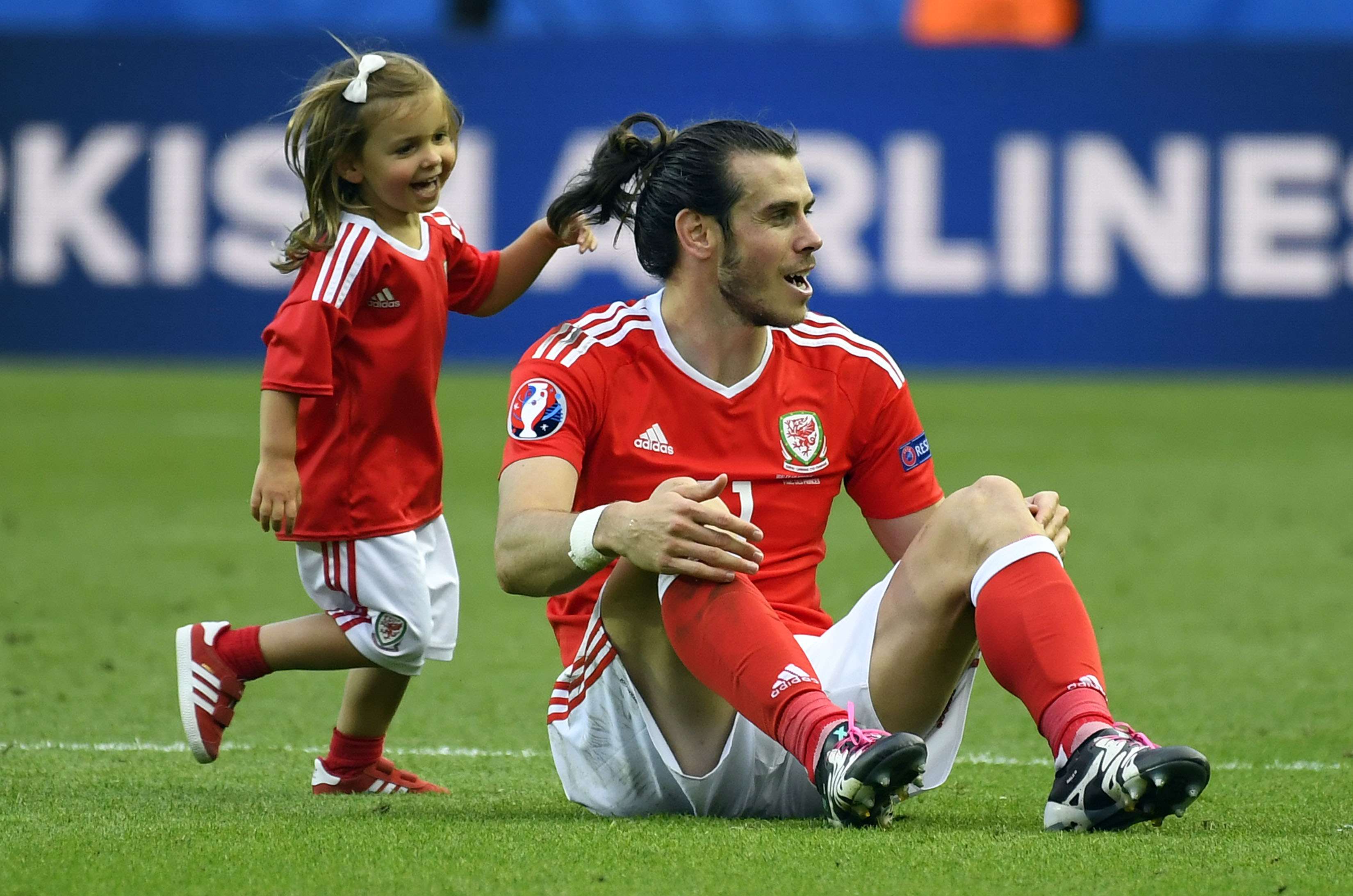 How Wales' Gareth Bale went from shy schoolboy to carrying a nation on his  back into Euro 2016 - Mirror Online