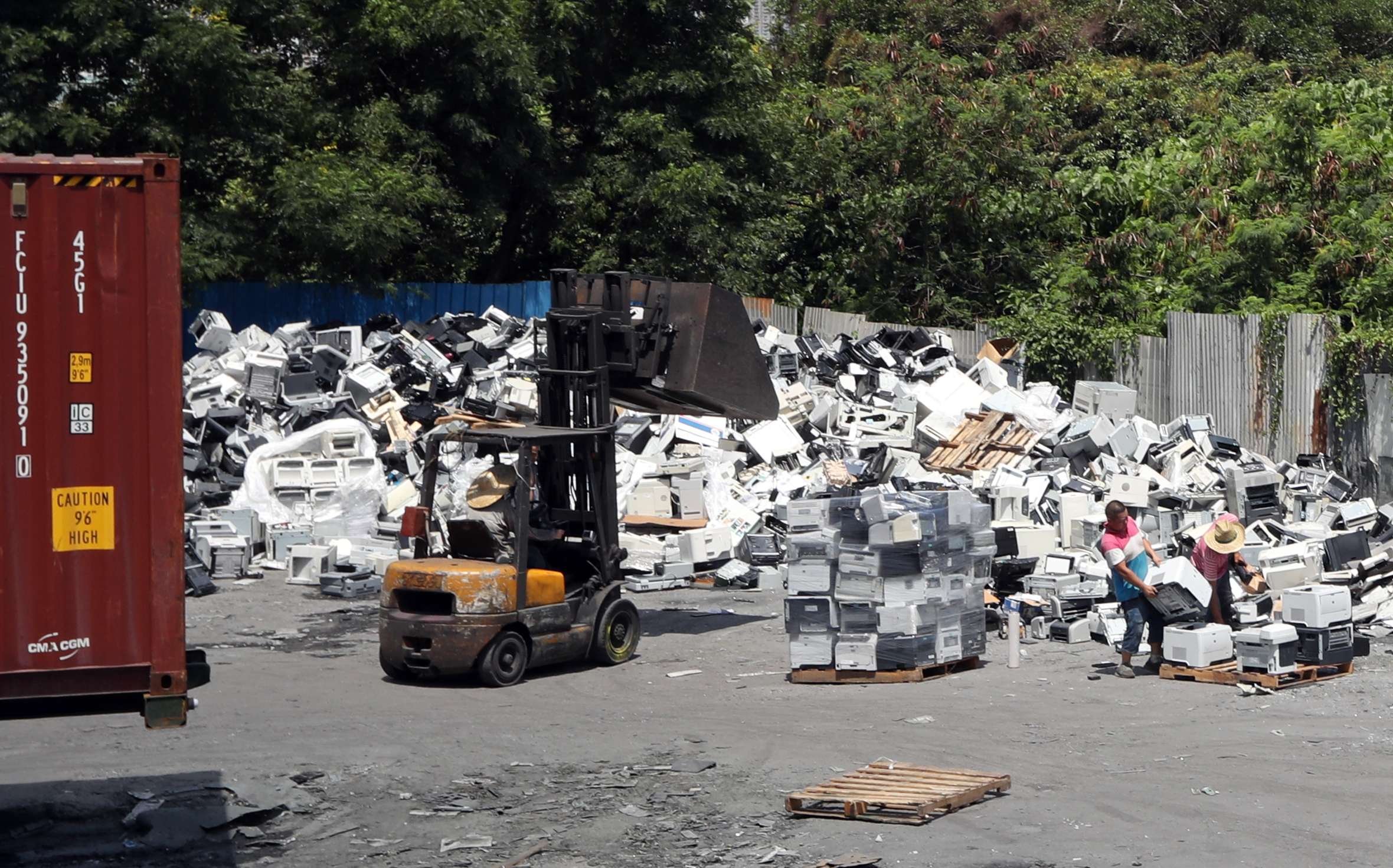 Environmentalists fear that a crackdown on imports in mainland China means that Hong Kong is becoming the dump of choice for e-waste exporters. Photos: Bruce Yan