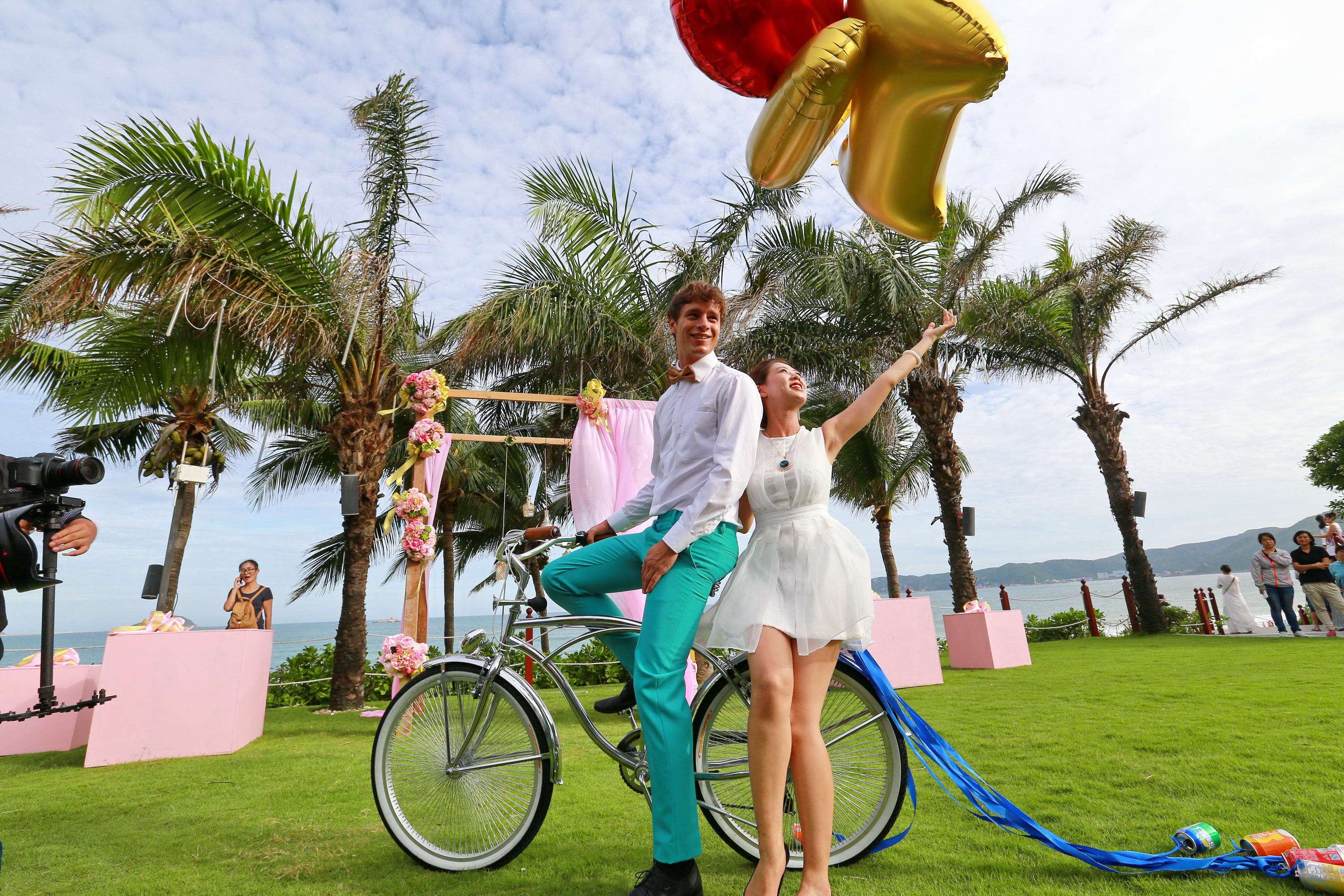 The wedding sector in Sanya is booming,