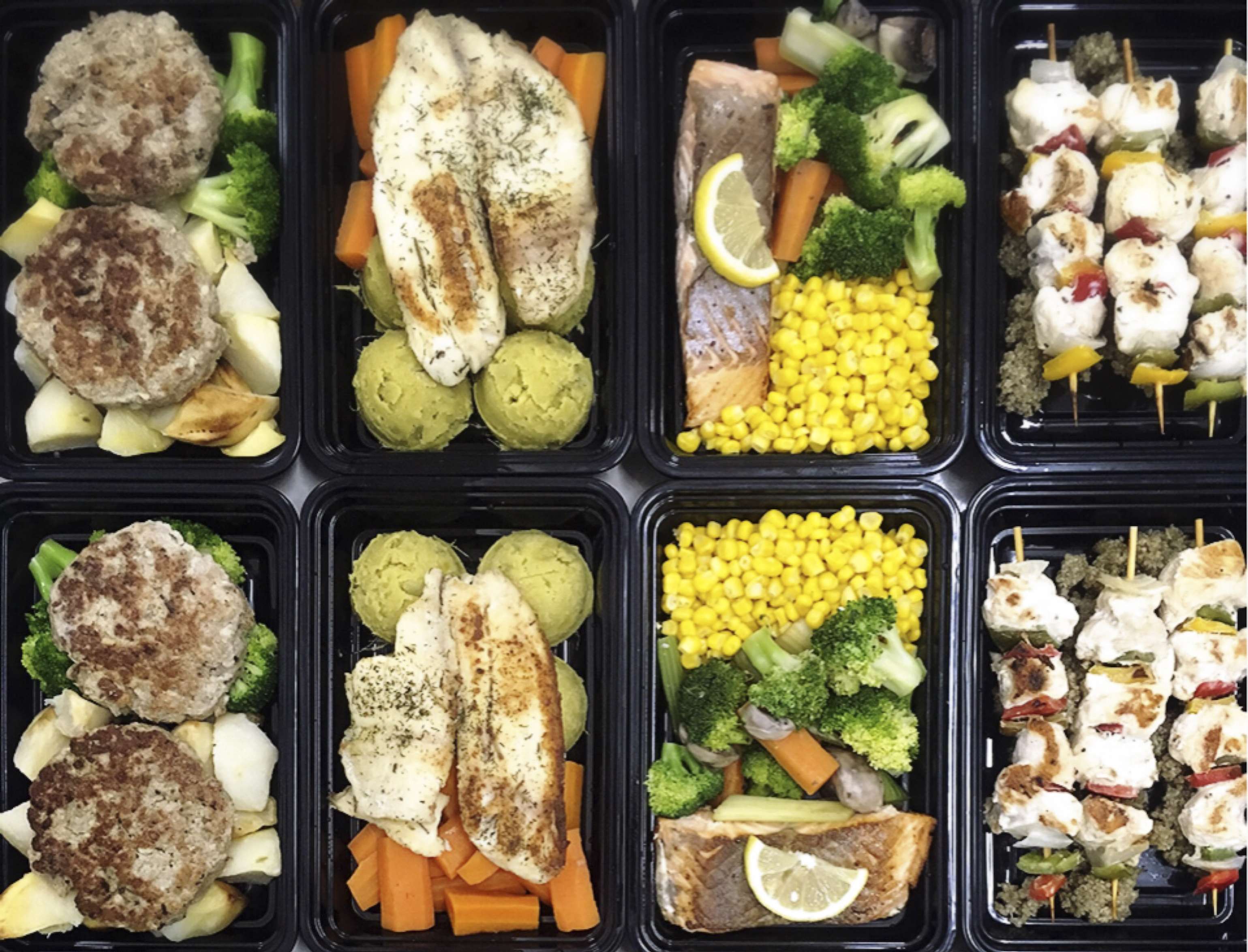 A range of healthy pre-packed meals by Mealthy including grilled beef burger patty, steamed broccoli and baked potato; Pan-fried tilapia fillets, steamed carrot and sweet potato mash; and chicken and capsicum skewers with quinoa. Photo: courtesy of Mealthy