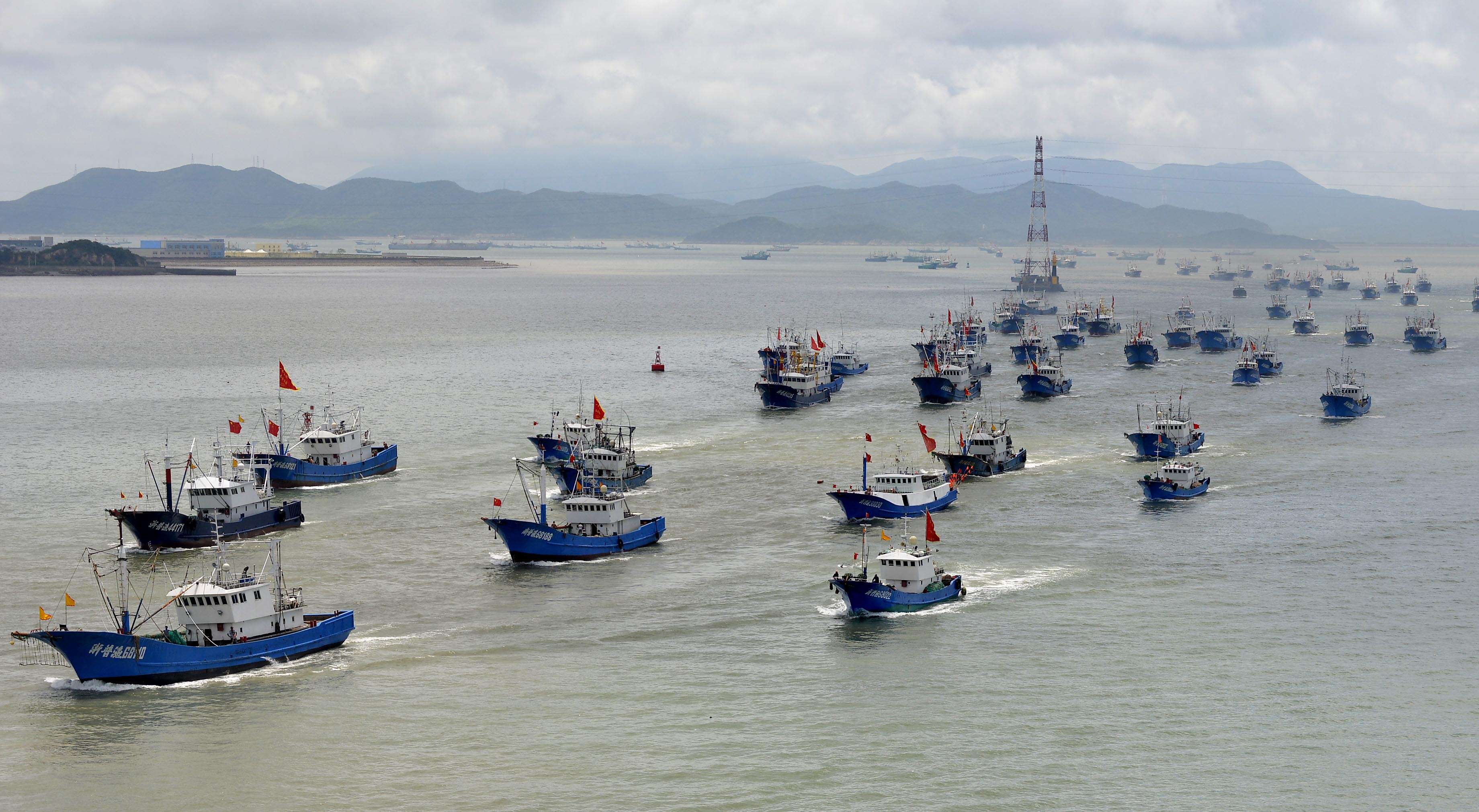 Chinese Fishing Boats: Over 9,864 Royalty-Free Licensable Stock