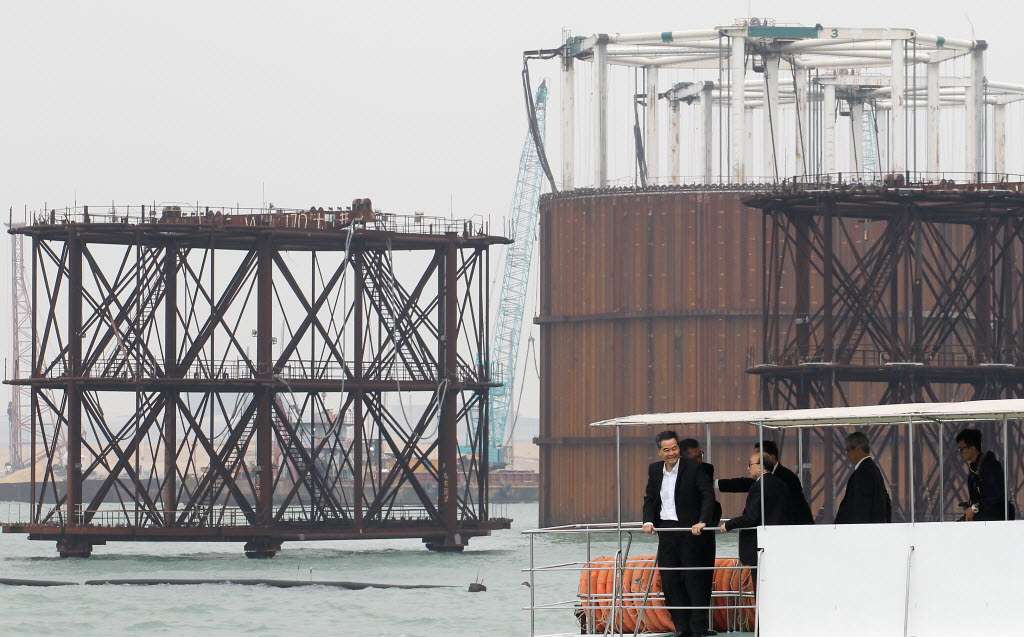 Hong Kong Chief Executive Leung Chun-ying at a section of the Hong Kong-Zhuhai-Macau bridge in 2014. Photo: SCMP Pictures