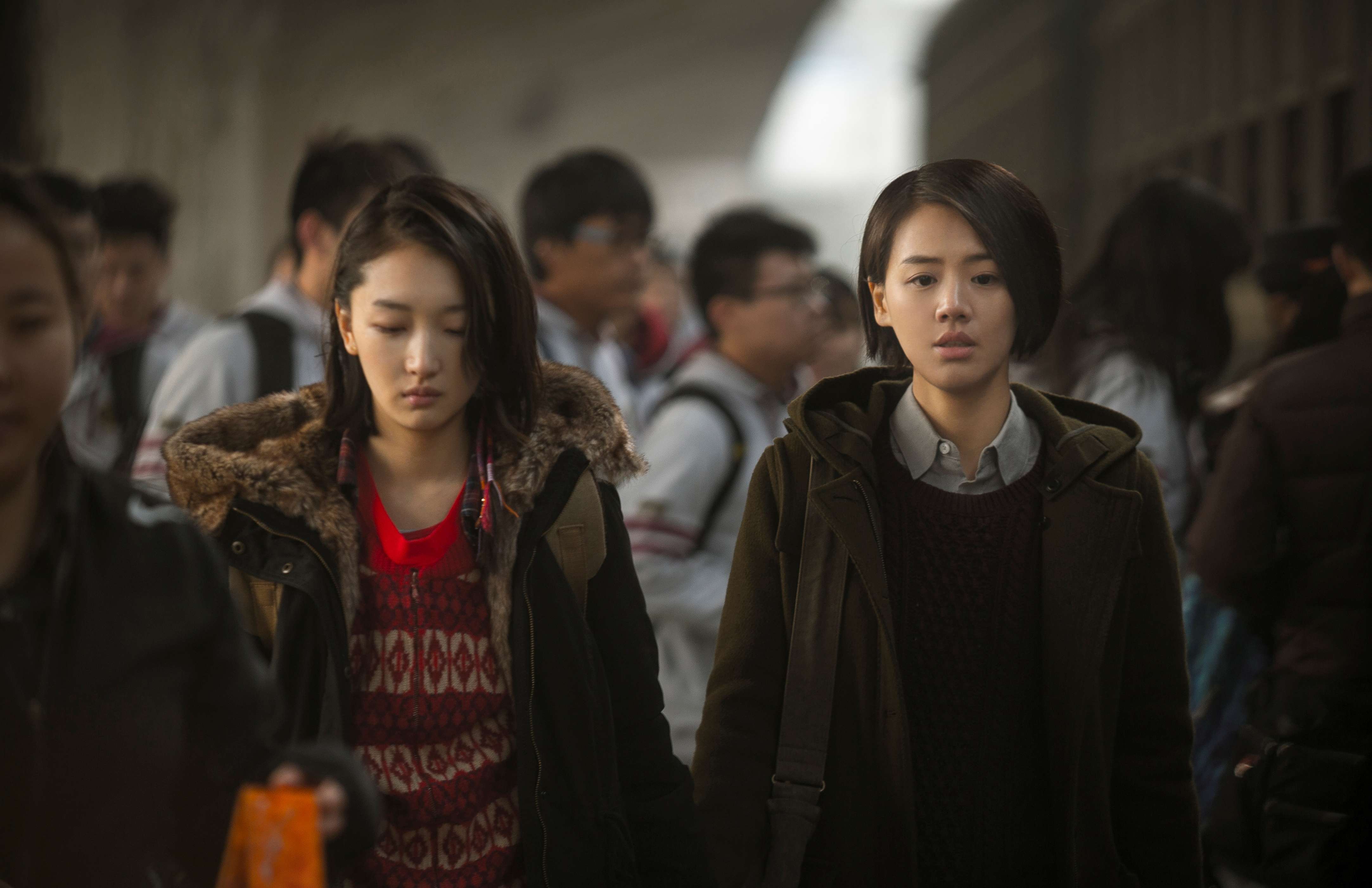 Tainted Love Review: Zhou Dongyu Is Elusively Magnetic In