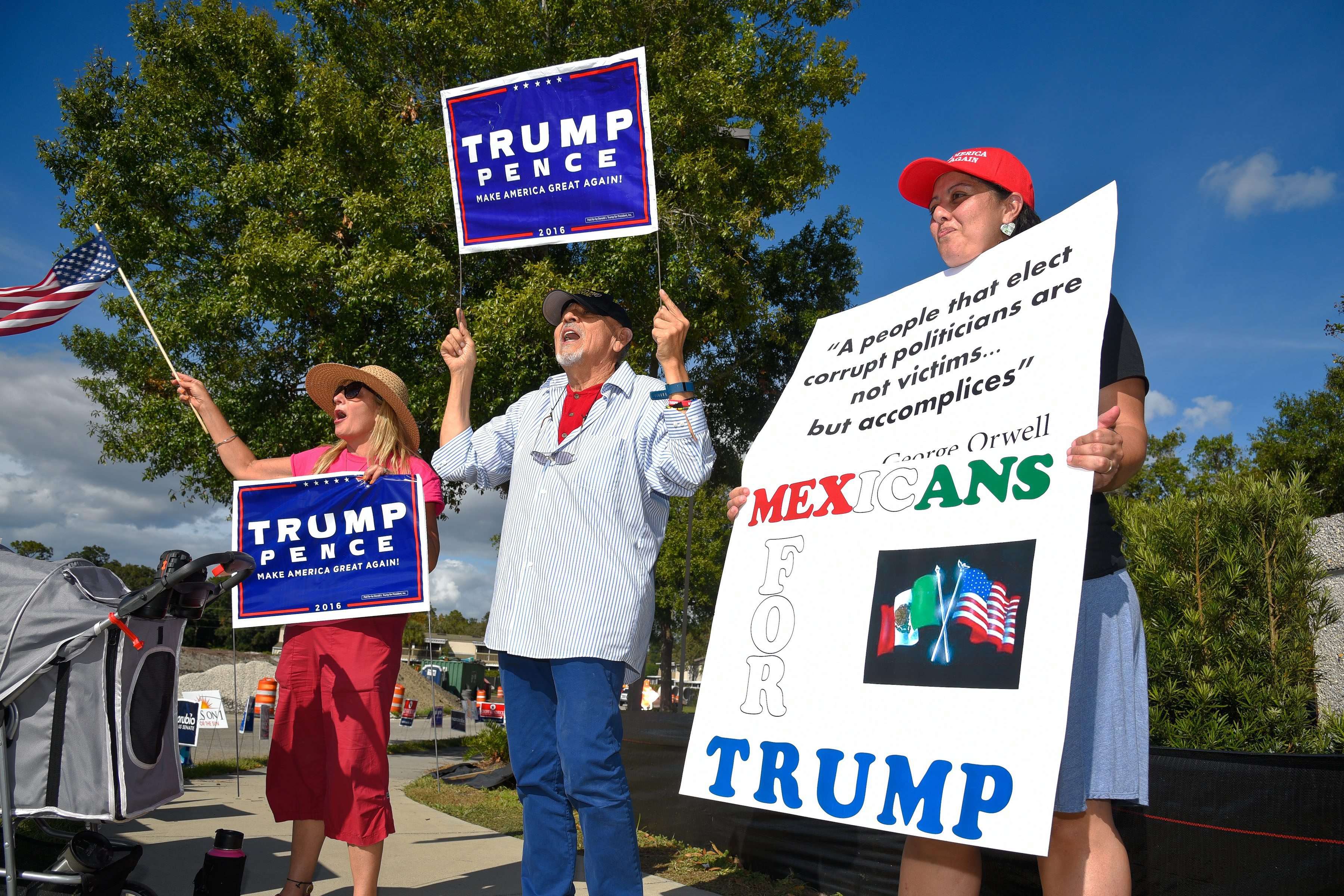 Trump supporters in Casselberry, Florida. Photo: SCOTT A. MILLER