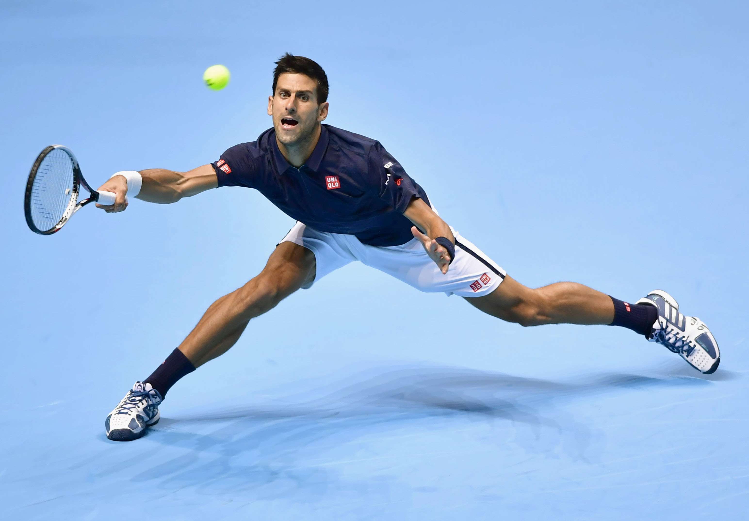 Novak Djokovic of Serbia faces off against Milos Raonic of Canada during an ATP World Tour Finals match in London on Nov. 15, 2016. Djokovic won 7-6, 7-6. (Kyodo) ==Kyodo