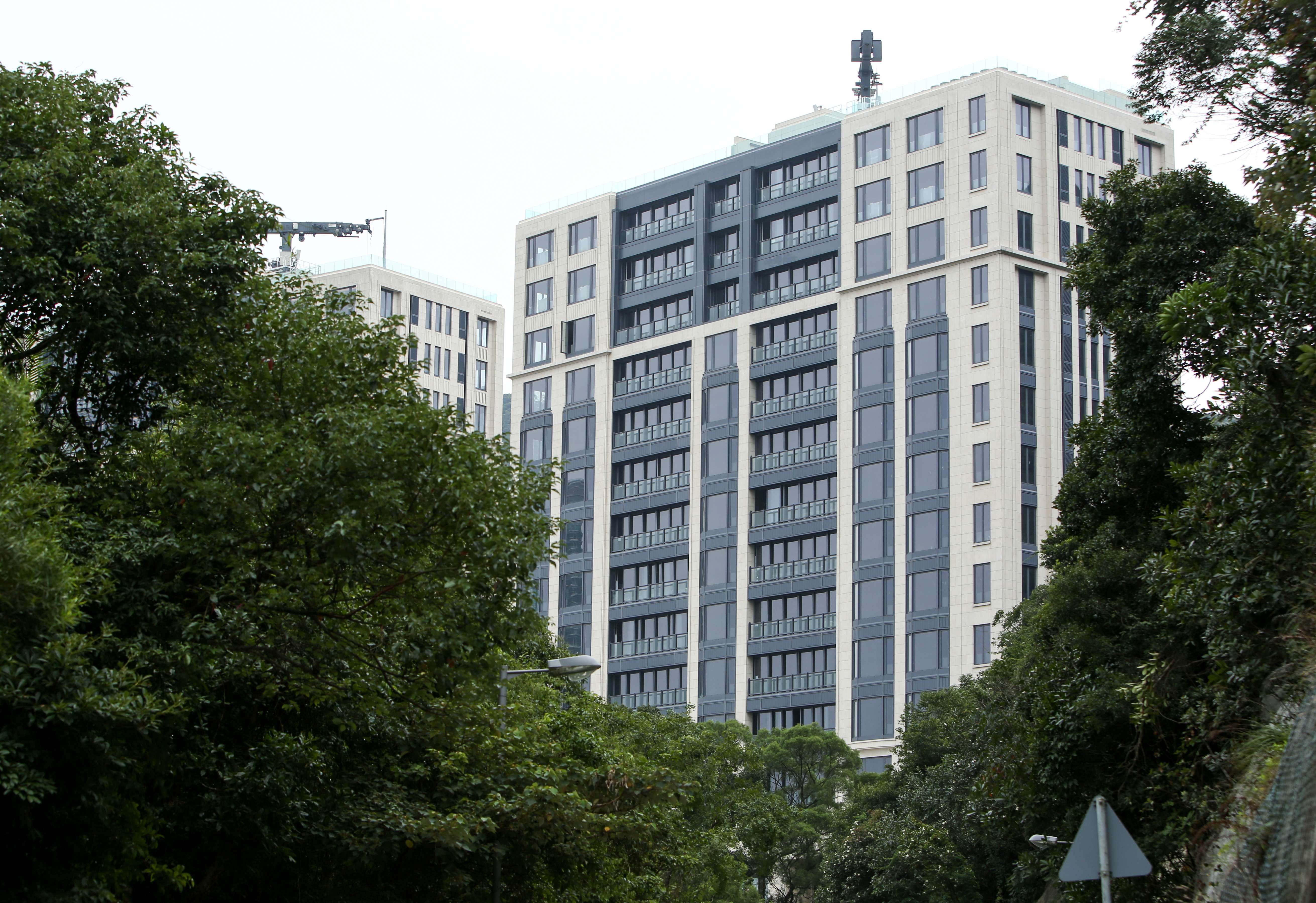 Mount Nicholson at The Peak, home to some of Hong Kong’s wealthiest families, set the record for Asia’s most expensive apartments when property tycoon Edwin Leong and a family member paid HK$1.22 billion for three units. Photo: Edmond So