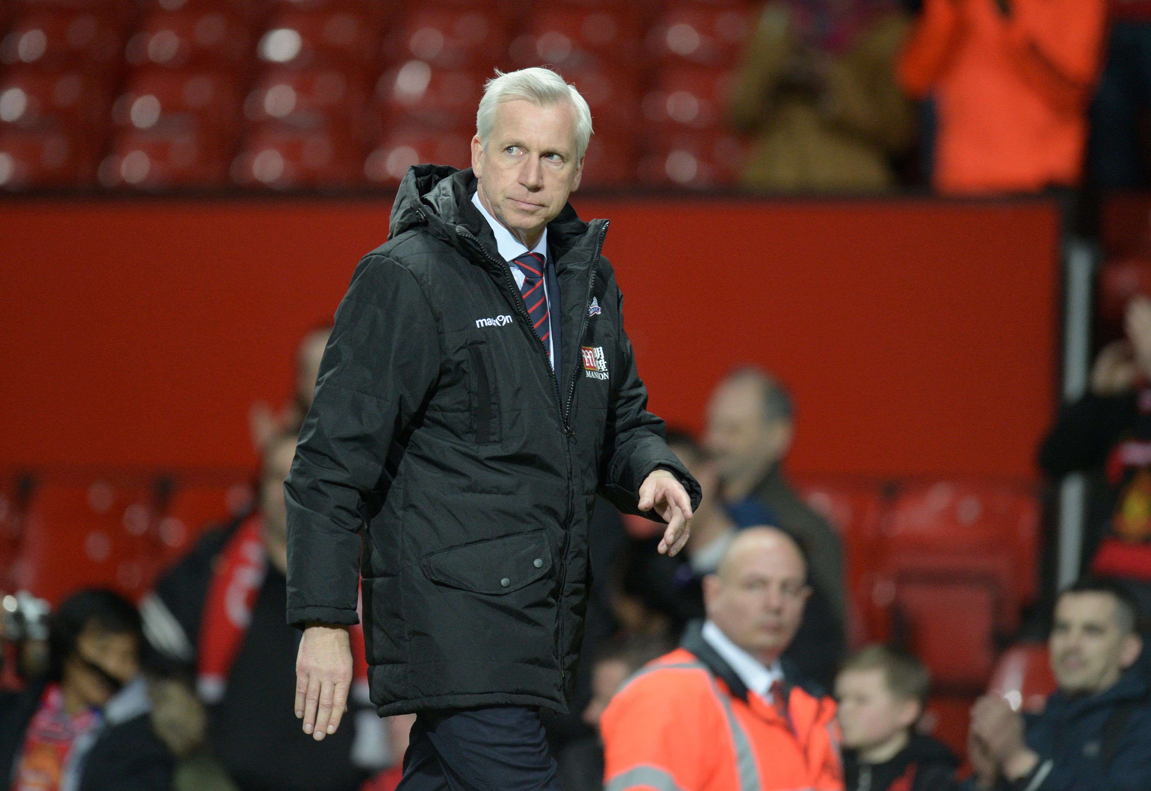 Alan Pardew is sacked by Crystal Palace but left with praise for the club and its owners. Photo: AFP