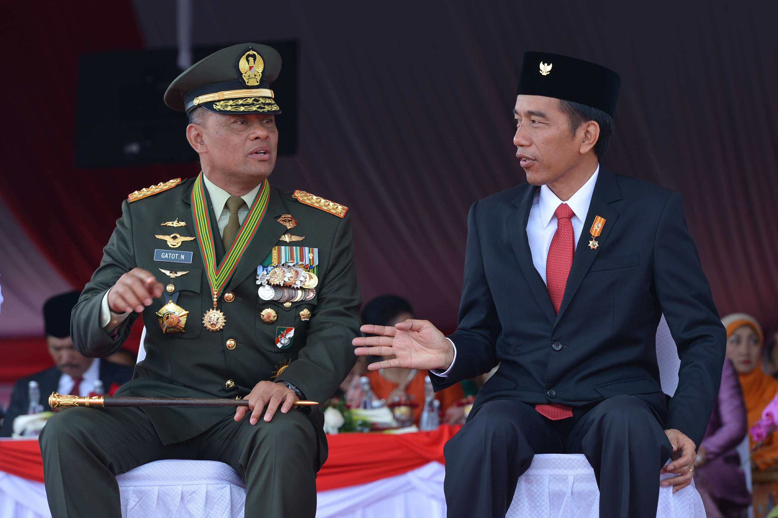 General Gatot Nurmantyo, the commander of Indonesia’s armed forces, with President Joko Widodo. Photo: AFP