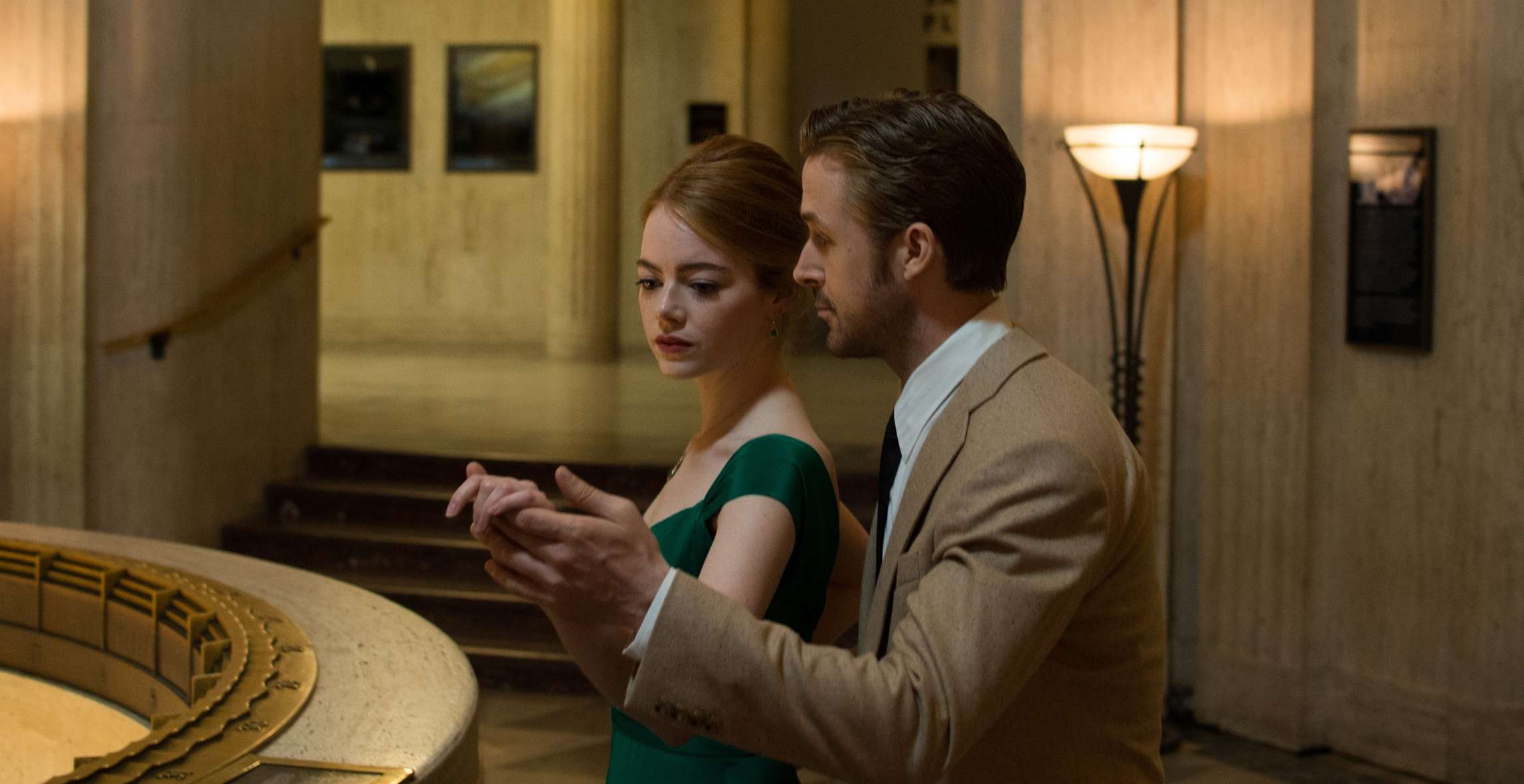 Emma Stone and Ryan Gosling shine in La La Land (category IIA), directed by Damien Chazelle.
