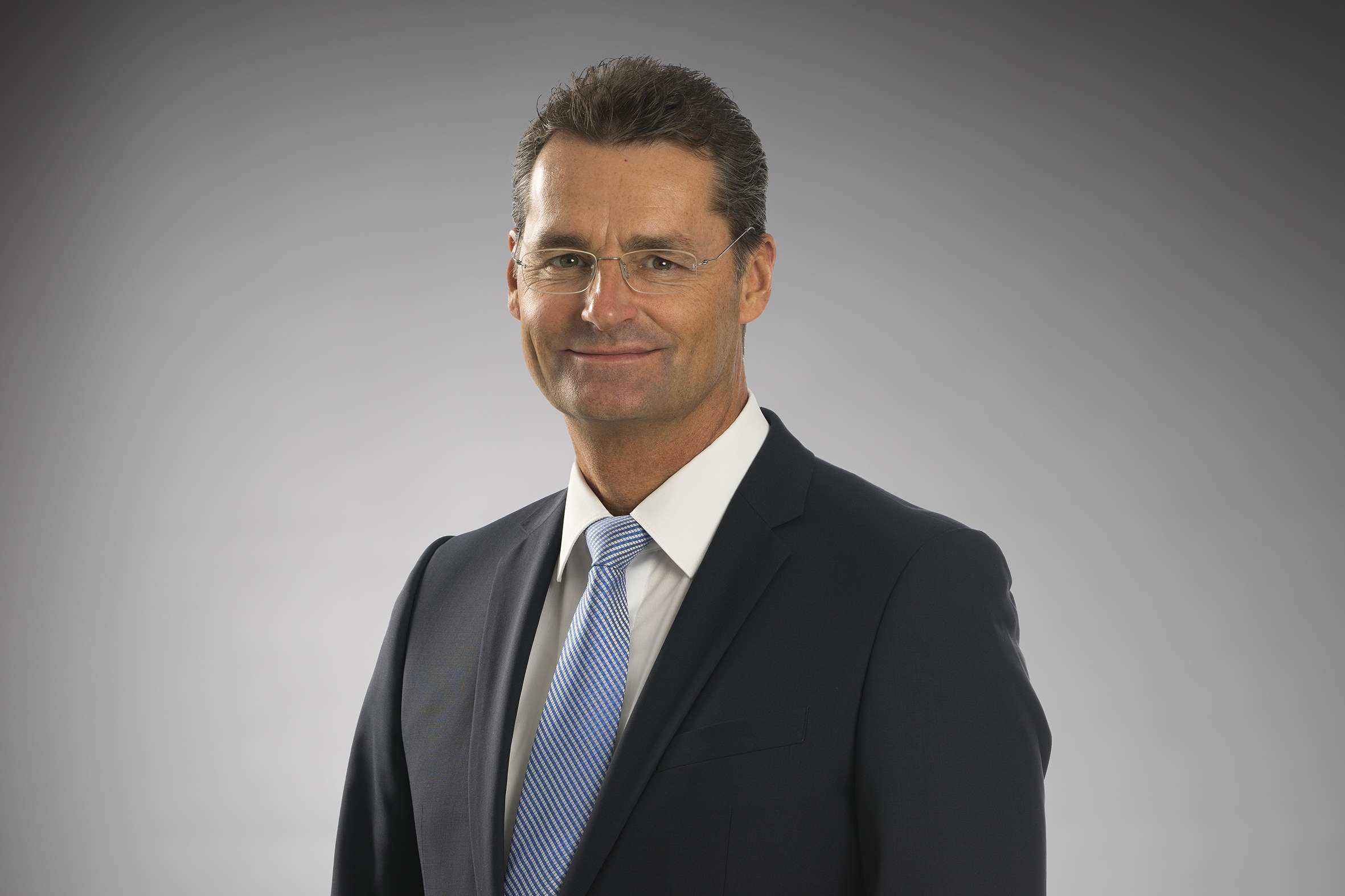 Jörg Fries, CEO