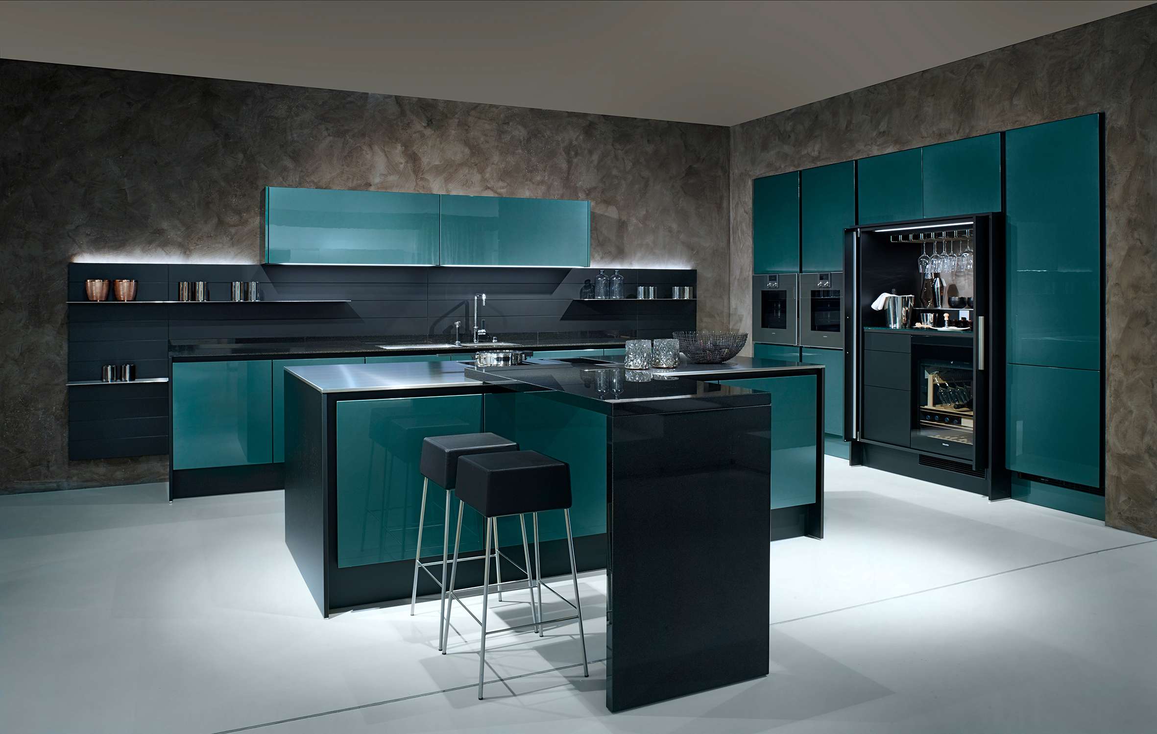 Poggenpohl kitchen designs are well-balanced and are based on reduction and simplicity.