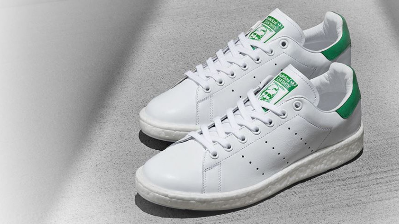 How Adidas' Stan Smiths Became Fashion's Hottest Trend – StyleCaster