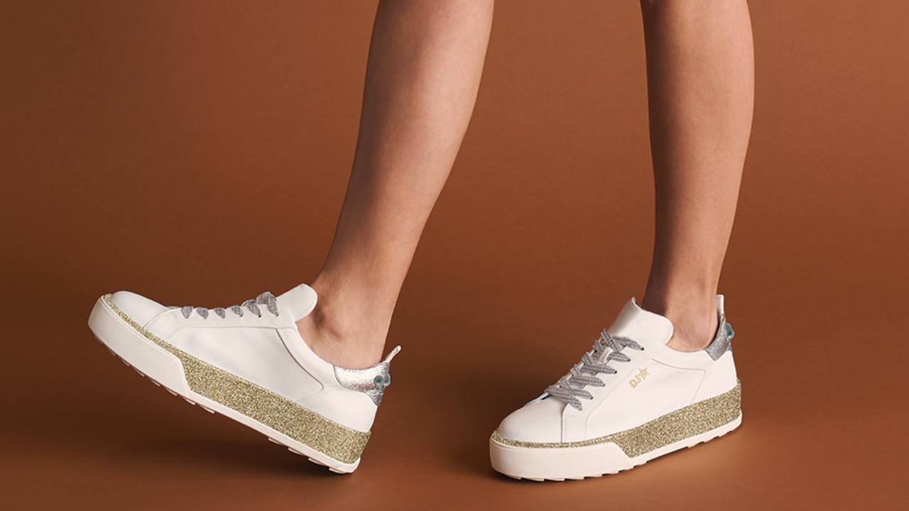 Hogan deals h320 sneakers
