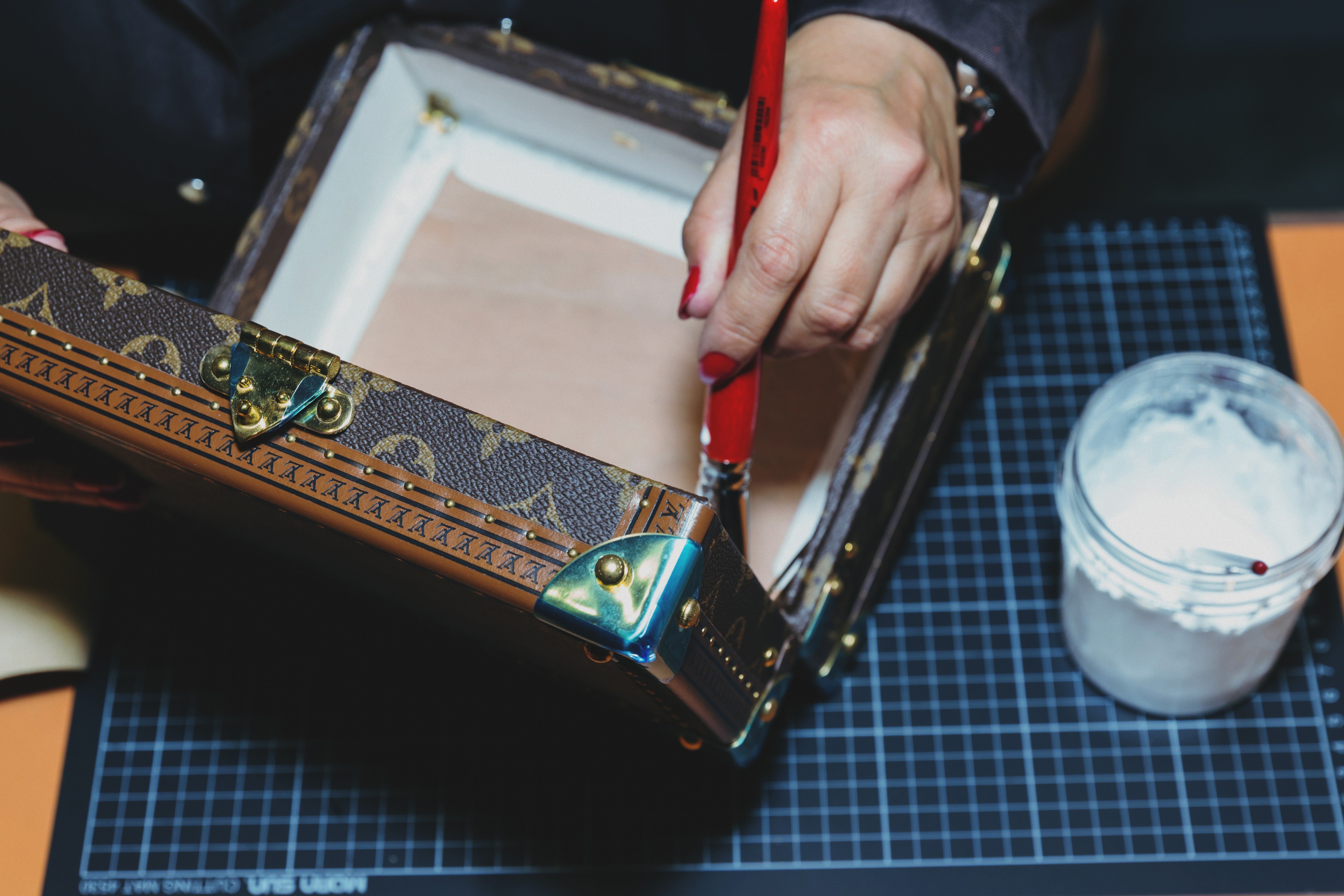 LOUIS VUITTON LAUNCHES “TIME CAPSULE” EXHIBITION IN OLD ASNIÈRES WORKS –  SEVENTEENTHEBRAND