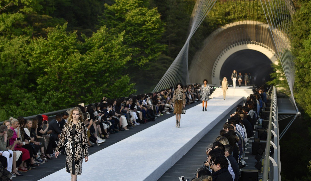 Nicolas Ghesquiere shows Louis Vuitton Cruise collection: Nothing lazy in  first show as mix of technique and dazzling textile elevate simple  inspiration, The Independent
