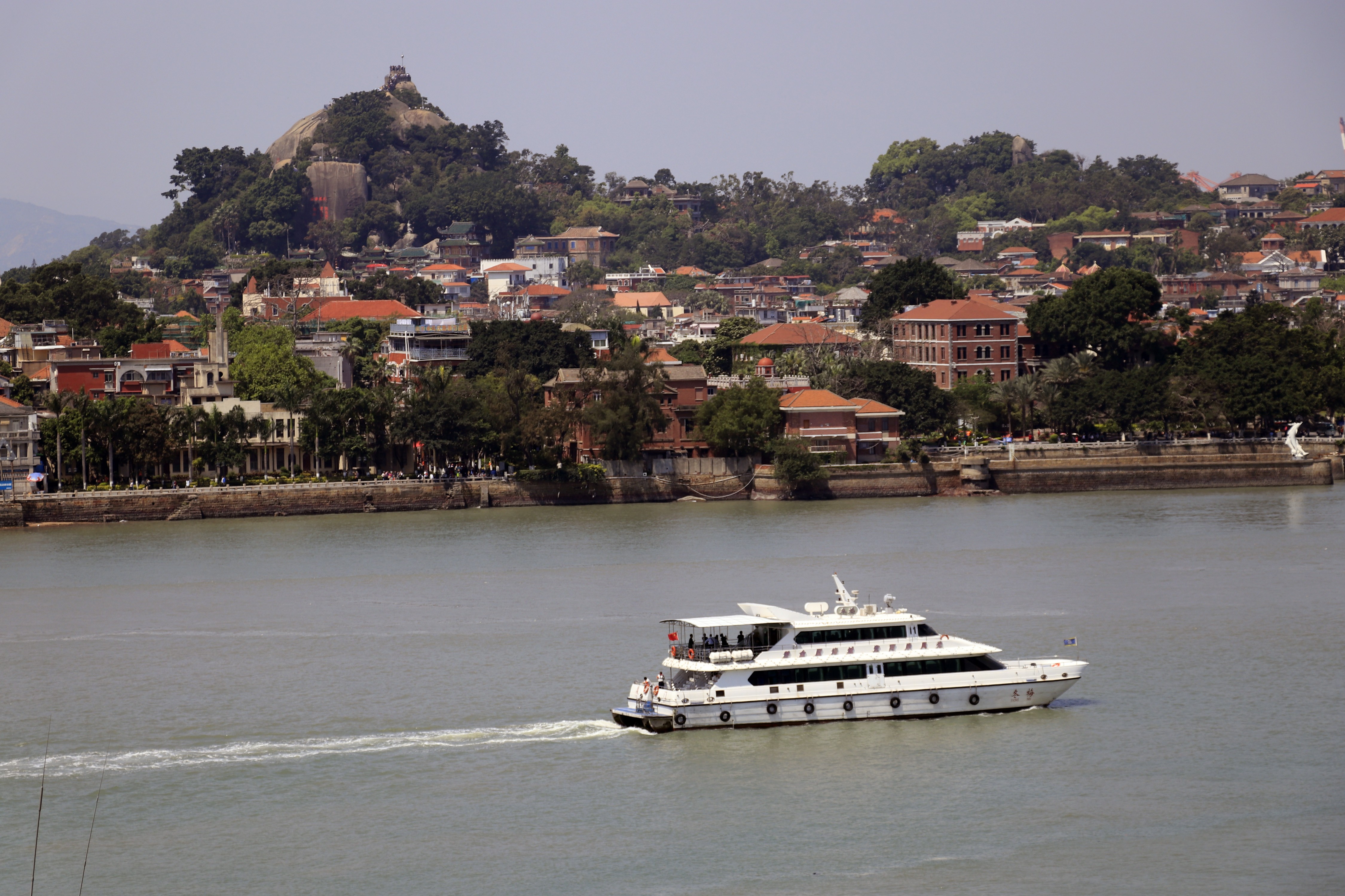 A great day trip involves a ferry ride onto the mainland. Photo: ImagineChina