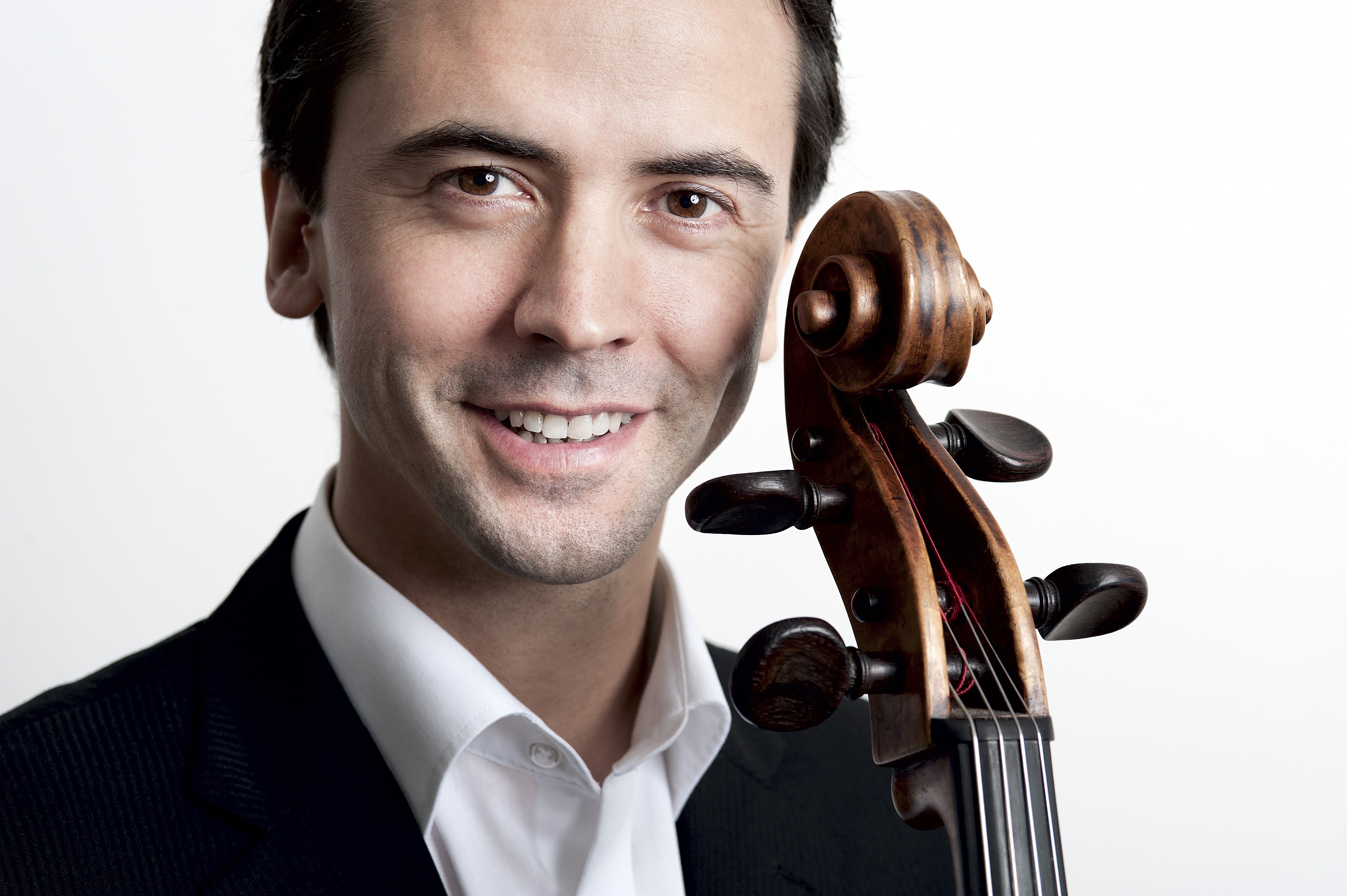French cellist Jean-Guihen Queyras is playing two concerts in Hong Kong as part of Le French May festival.